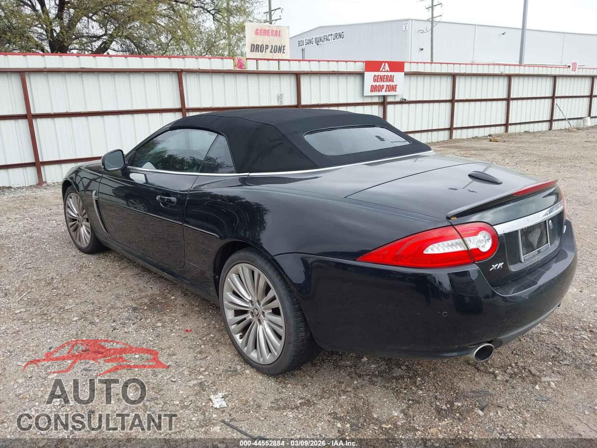 JAGUAR XK 2011 - SAJWA4GB2BLB40353