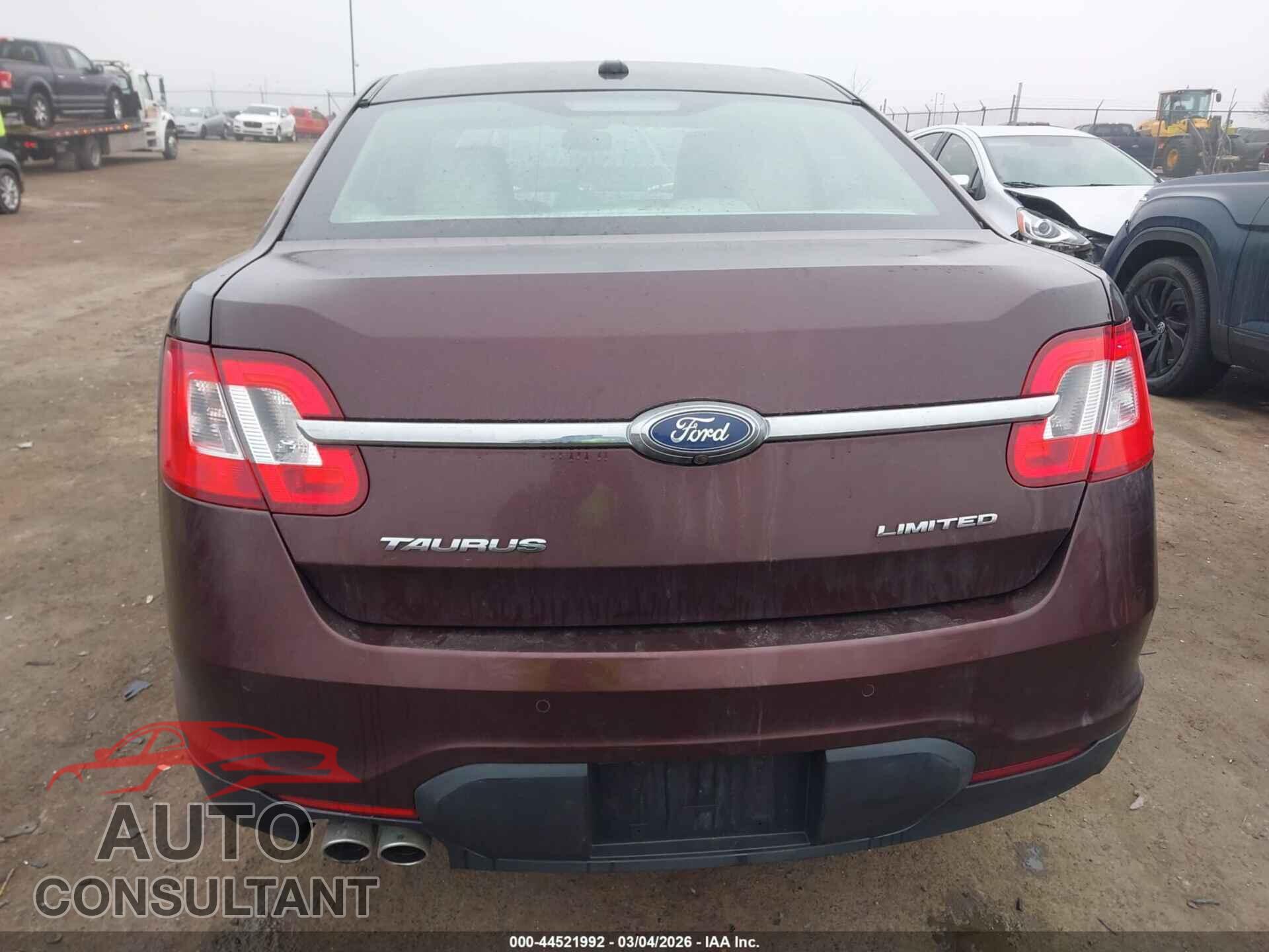 FORD TAURUS 2010 - 1FAHP2FW6AG160890