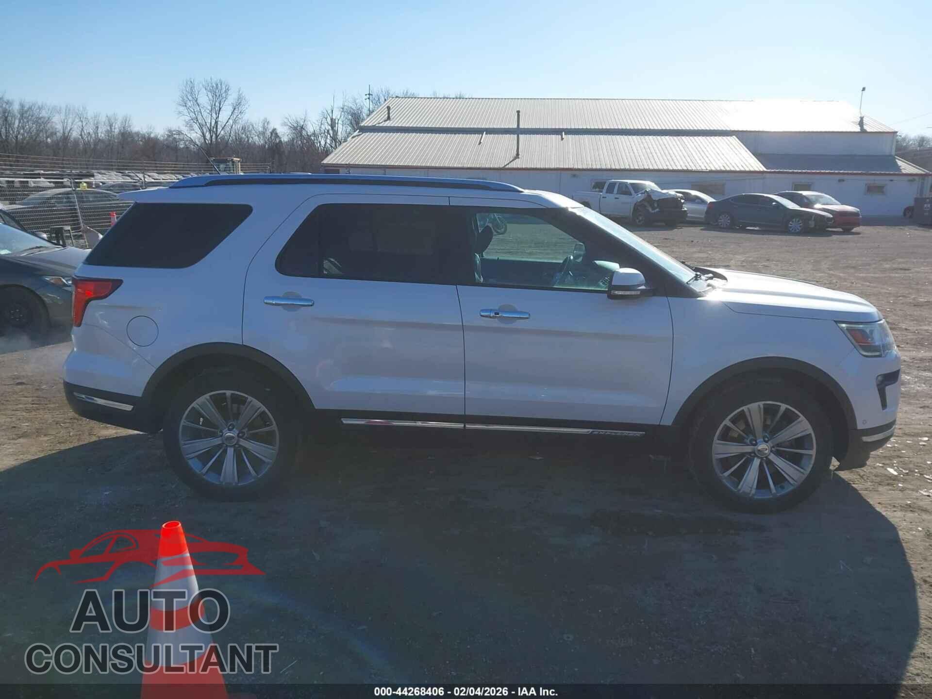 FORD EXPLORER 2018 - 1FM5K8F8XJGB17875