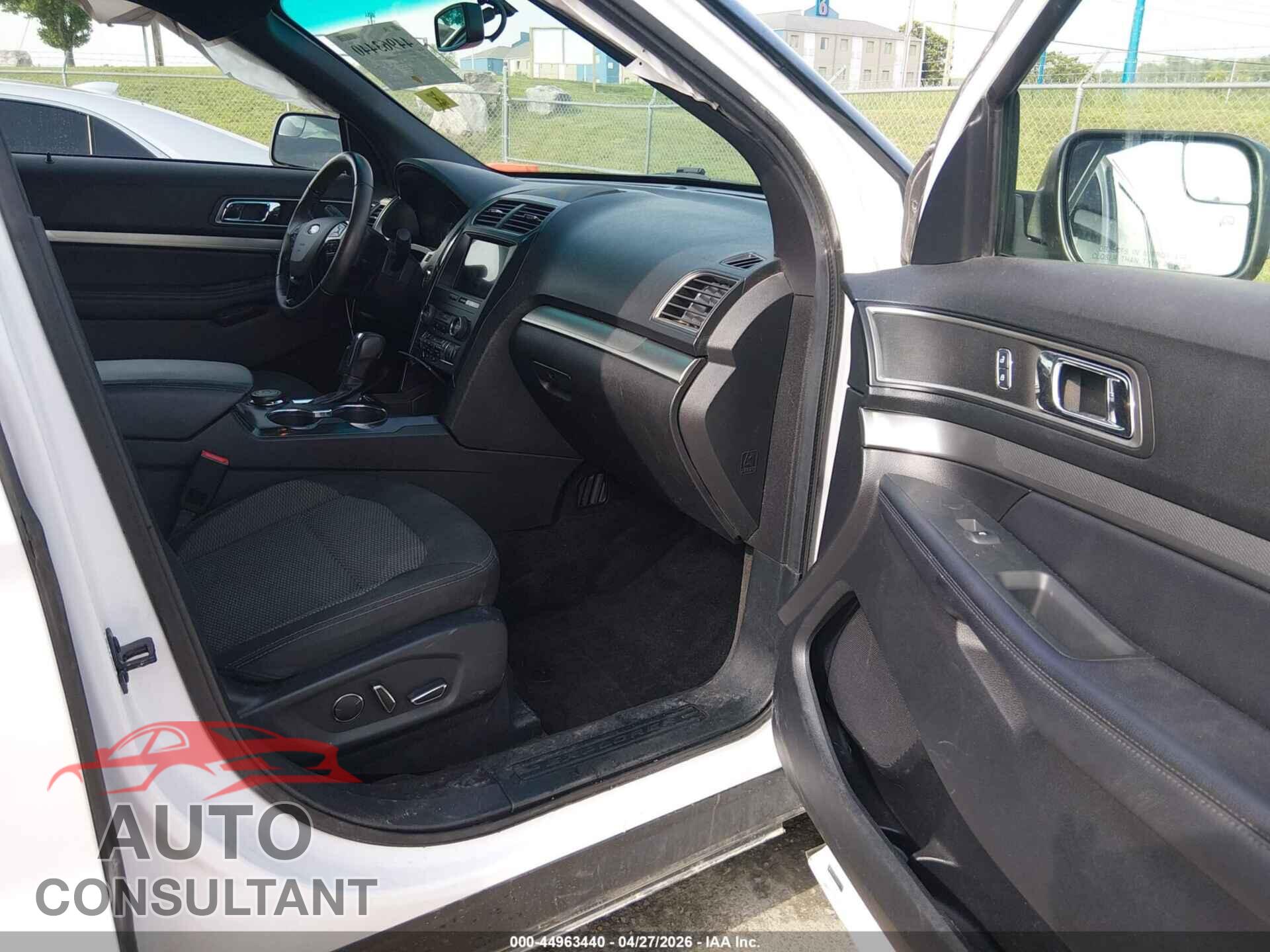 FORD EXPLORER 2018 - 1FM5K8DH3JGB08647