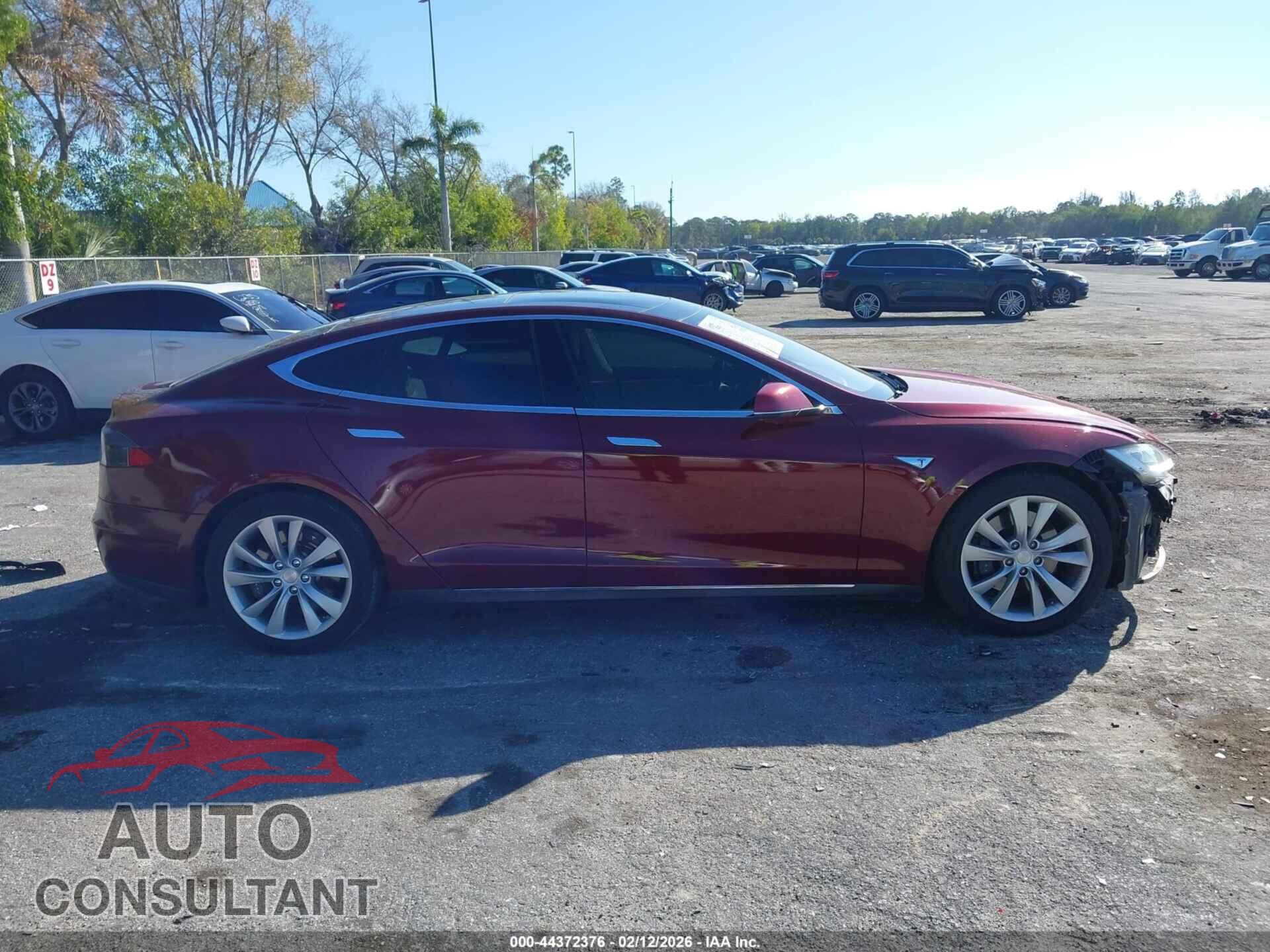 TESLA MODEL S 2012 - 5YJSA1DN4CFP01583