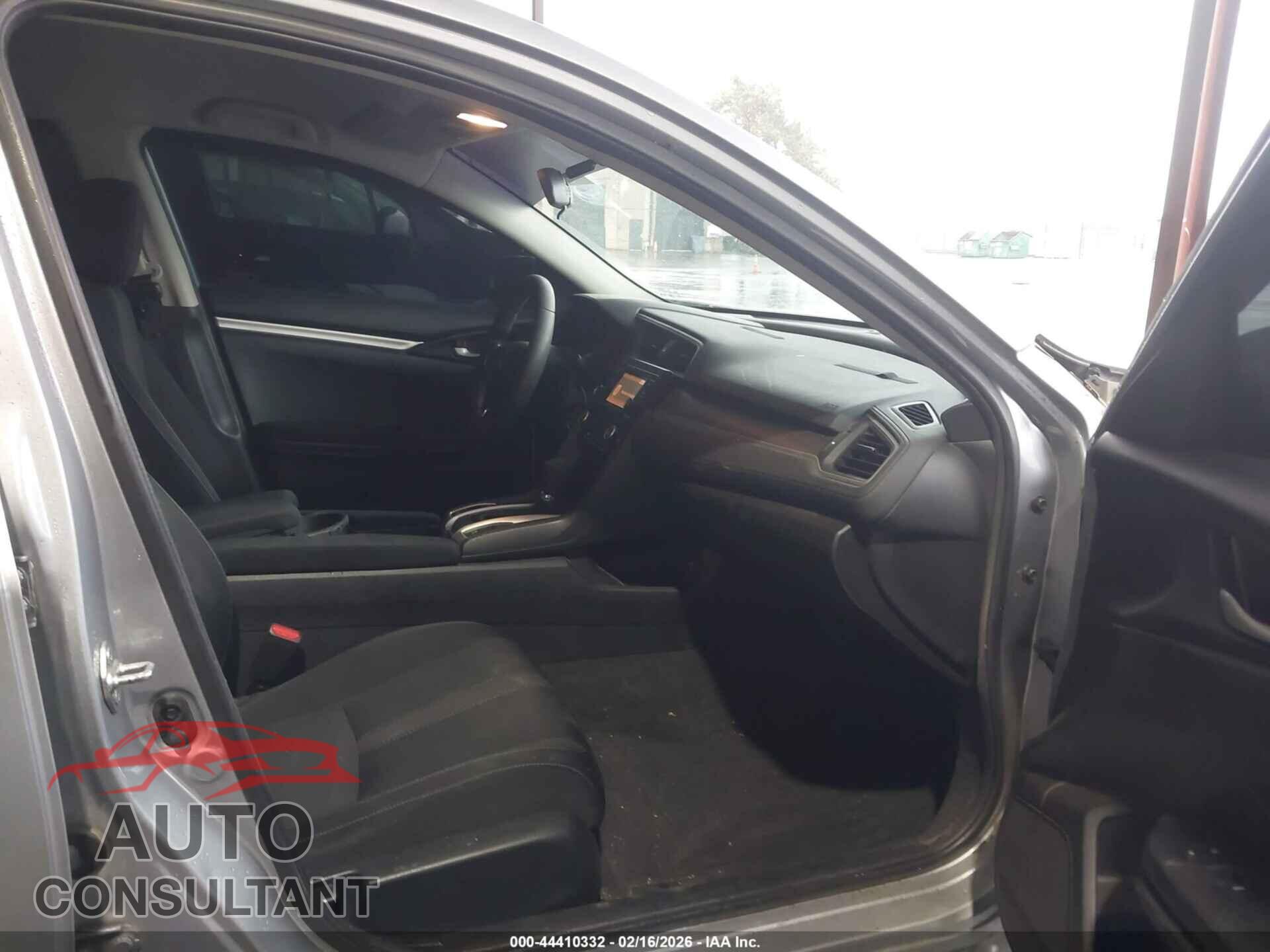 HONDA CIVIC 2019 - 19XFC2F63KE200096