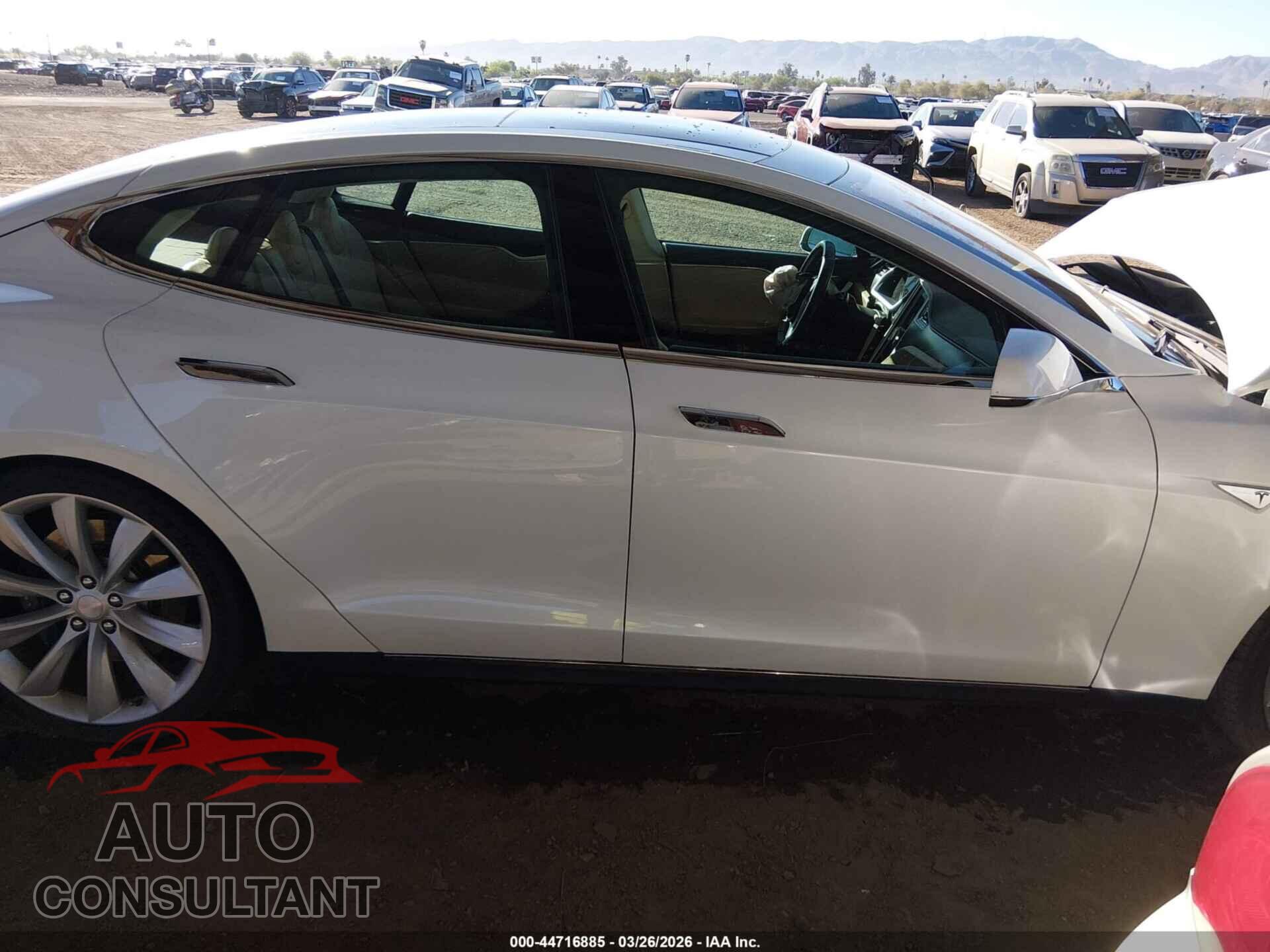 TESLA MODEL S 2012 - 5YJSA1DP2CFS00385