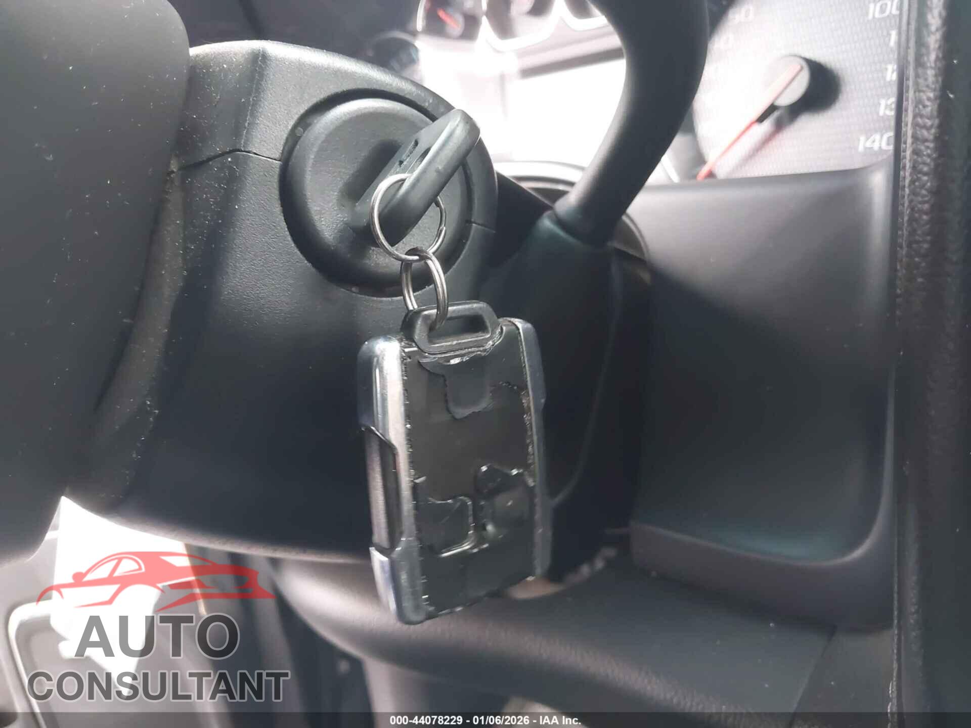 CHEVROLET SILVERADO 1500 2015 - 3GCPCSEC6FG504657