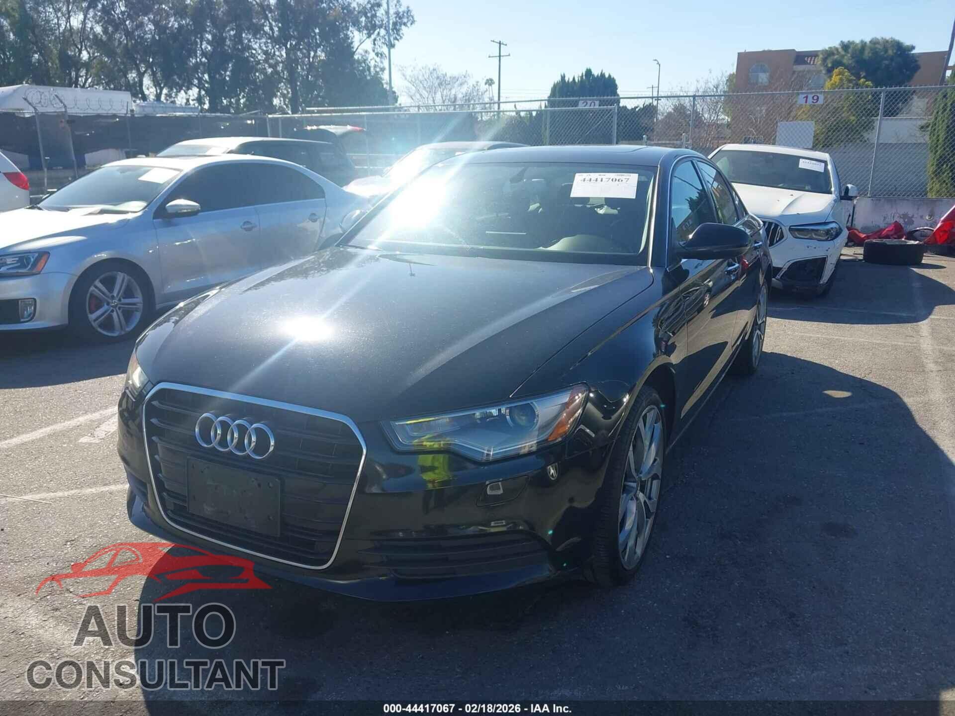 AUDI A6 2013 - WAUDFAFC9DN096384
