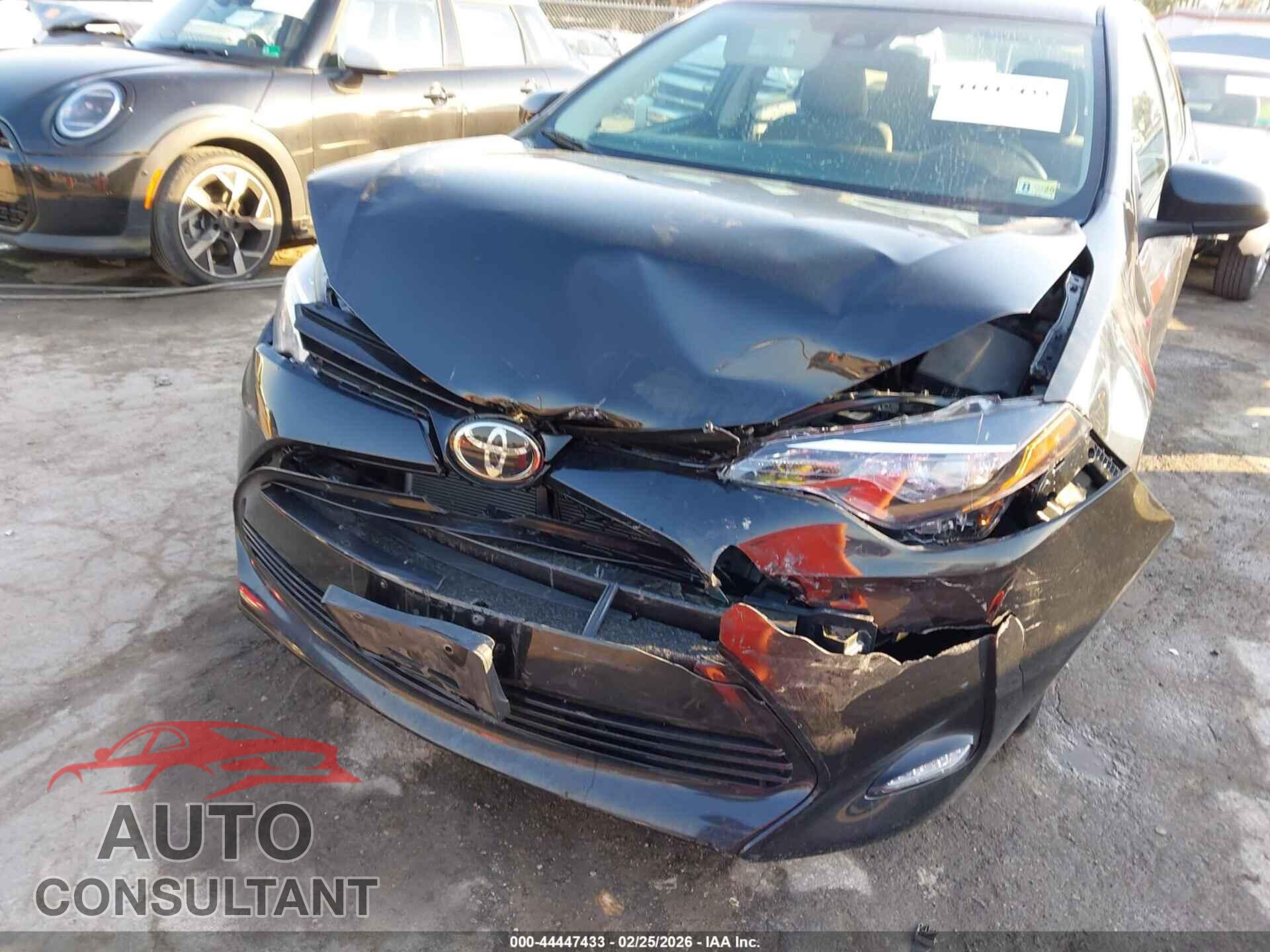 TOYOTA COROLLA 2017 - 2T1BURHE7HC851246