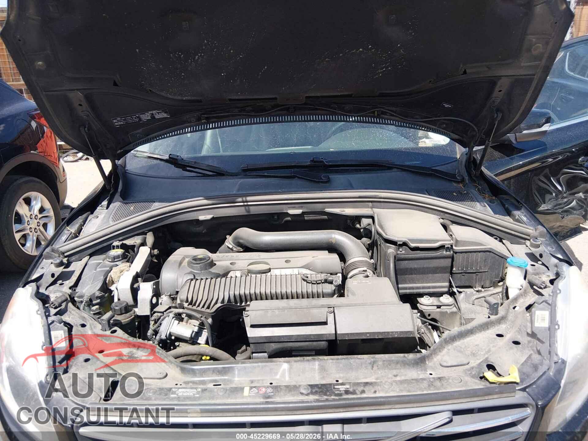 VOLVO XC60 2016 - YV4612RKXG2837681