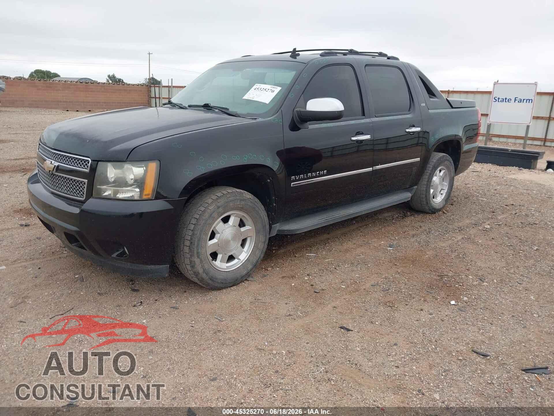 CHEVROLET AVALANCHE 1500 2011 - 3GNTKGE3XBG347327