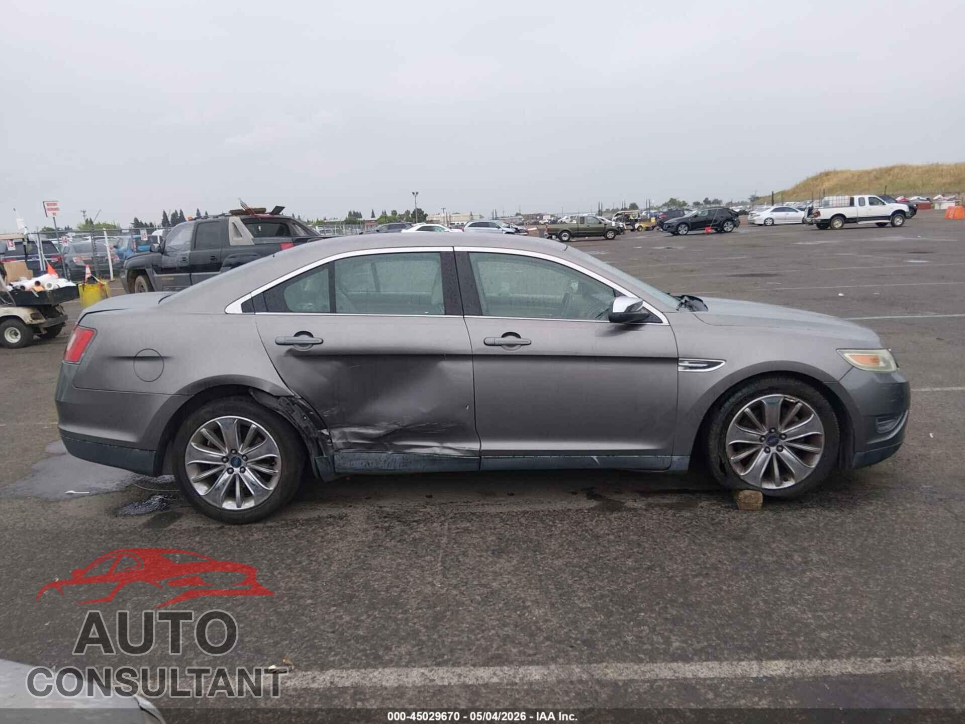 FORD TAURUS 2012 - 1FAHP2FW9CG101111