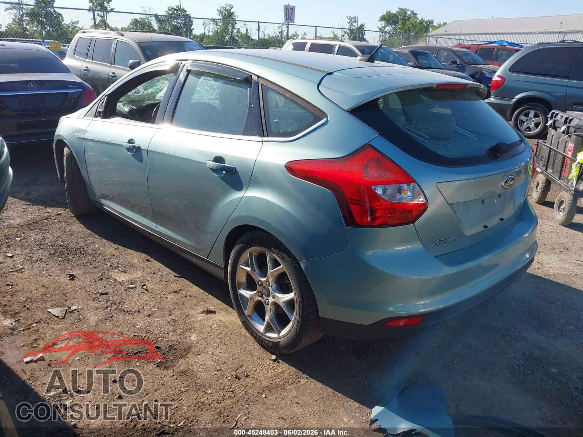 FORD FOCUS 2012 - 1FAHP3M25CL361440