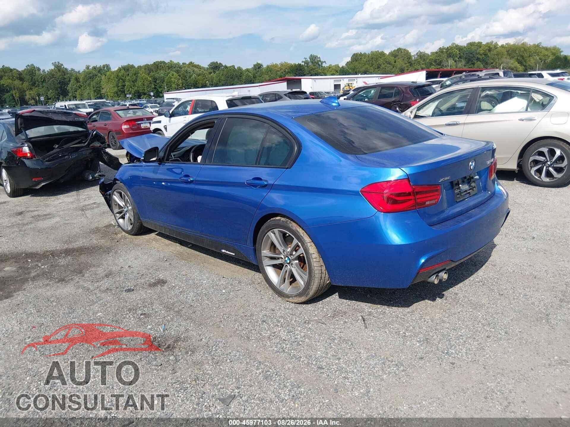 BMW 328I 2016 - WBA8E3G58GNU02592