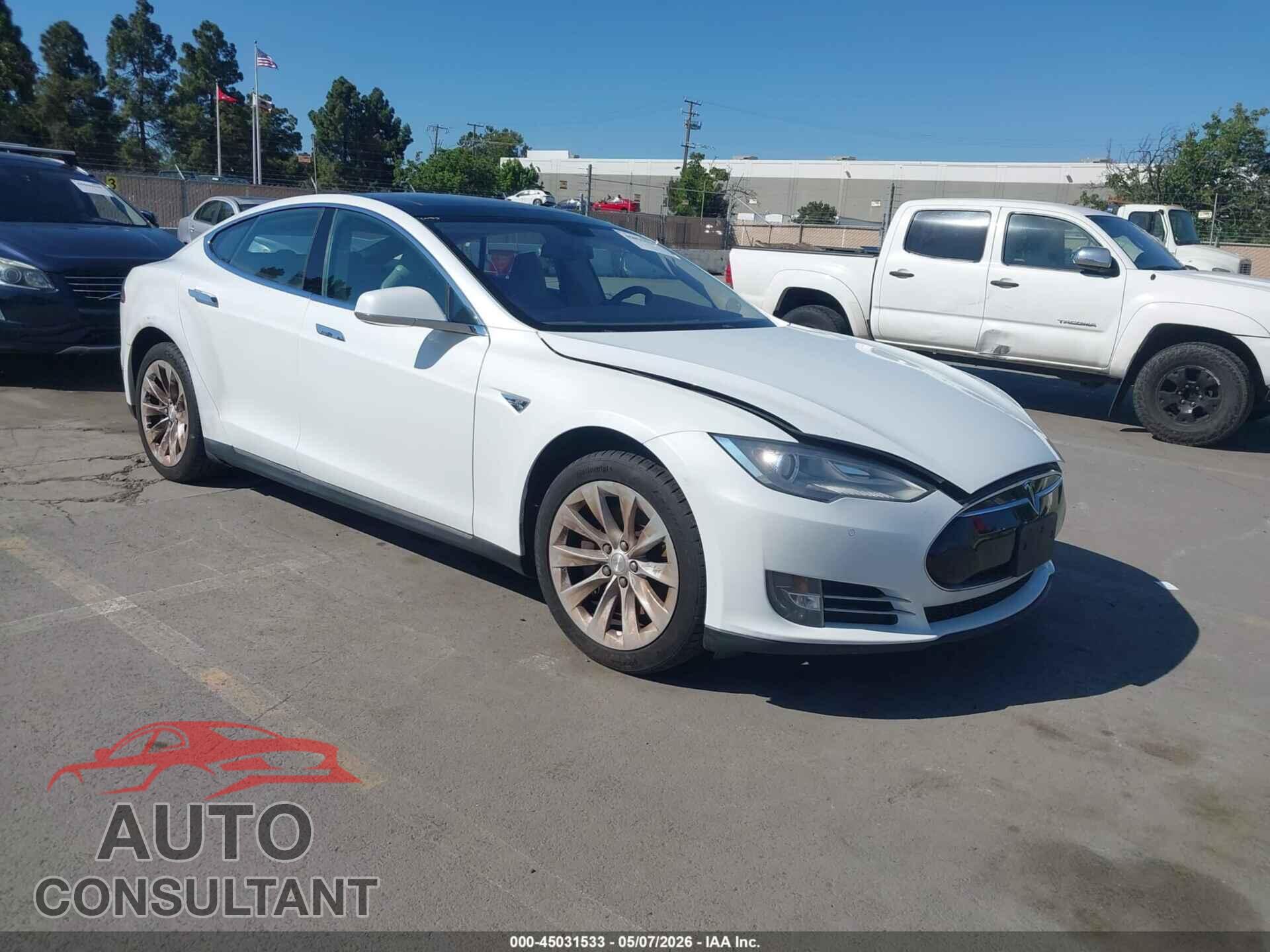 TESLA MODEL S 2013 - 5YJSA1DP6DFP22342