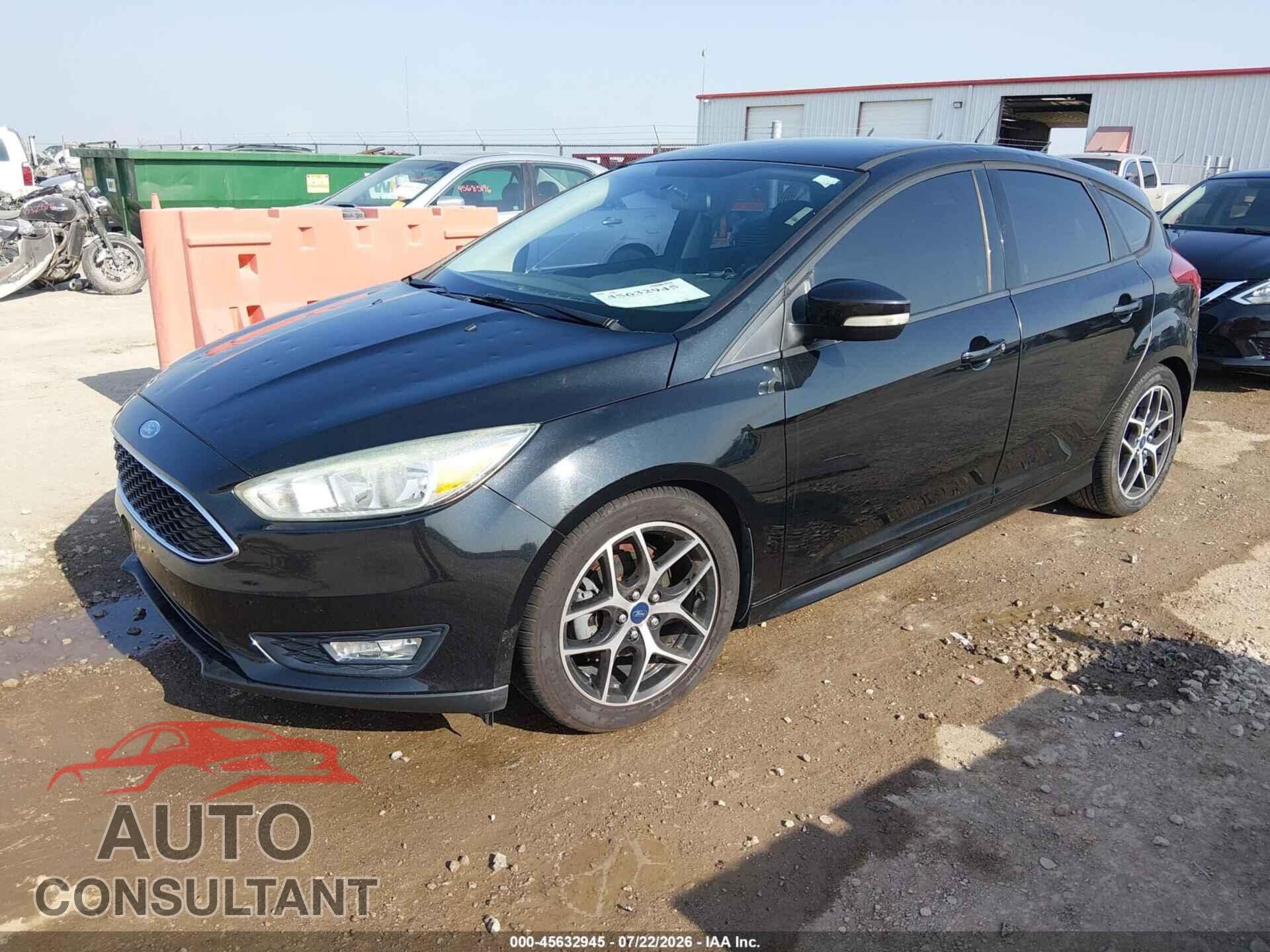 FORD FOCUS 2015 - 1FADP3K23FL357991