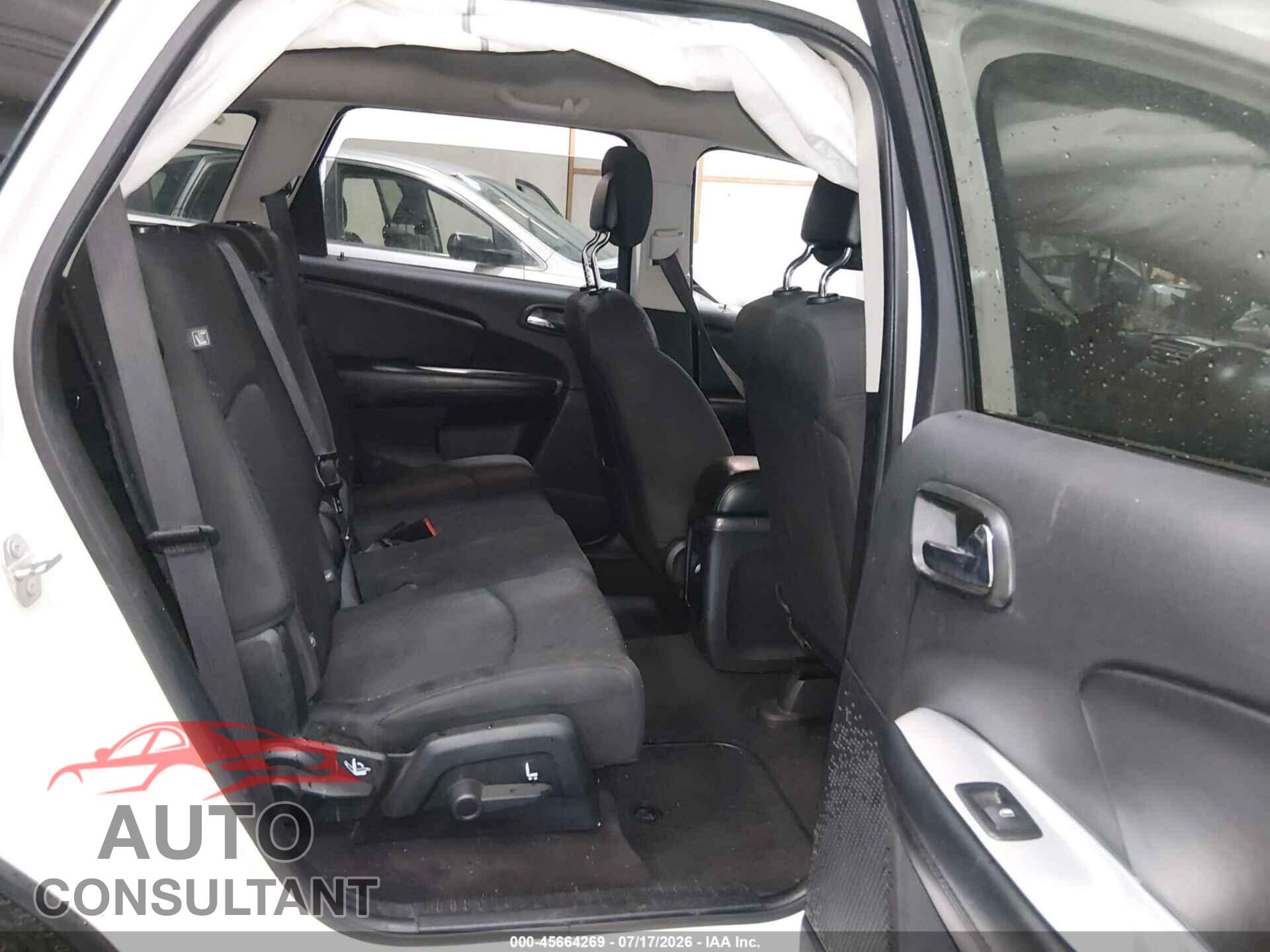 DODGE JOURNEY 2018 - 3C4PDCAB7JT533827