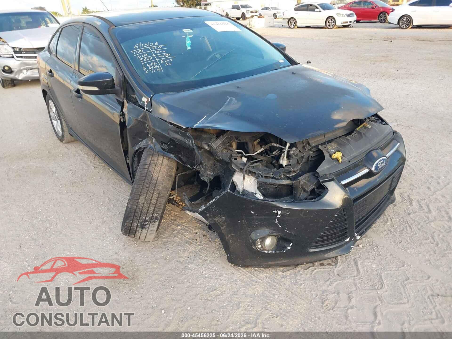 FORD FOCUS 2014 - 1FADP3F29EL212866