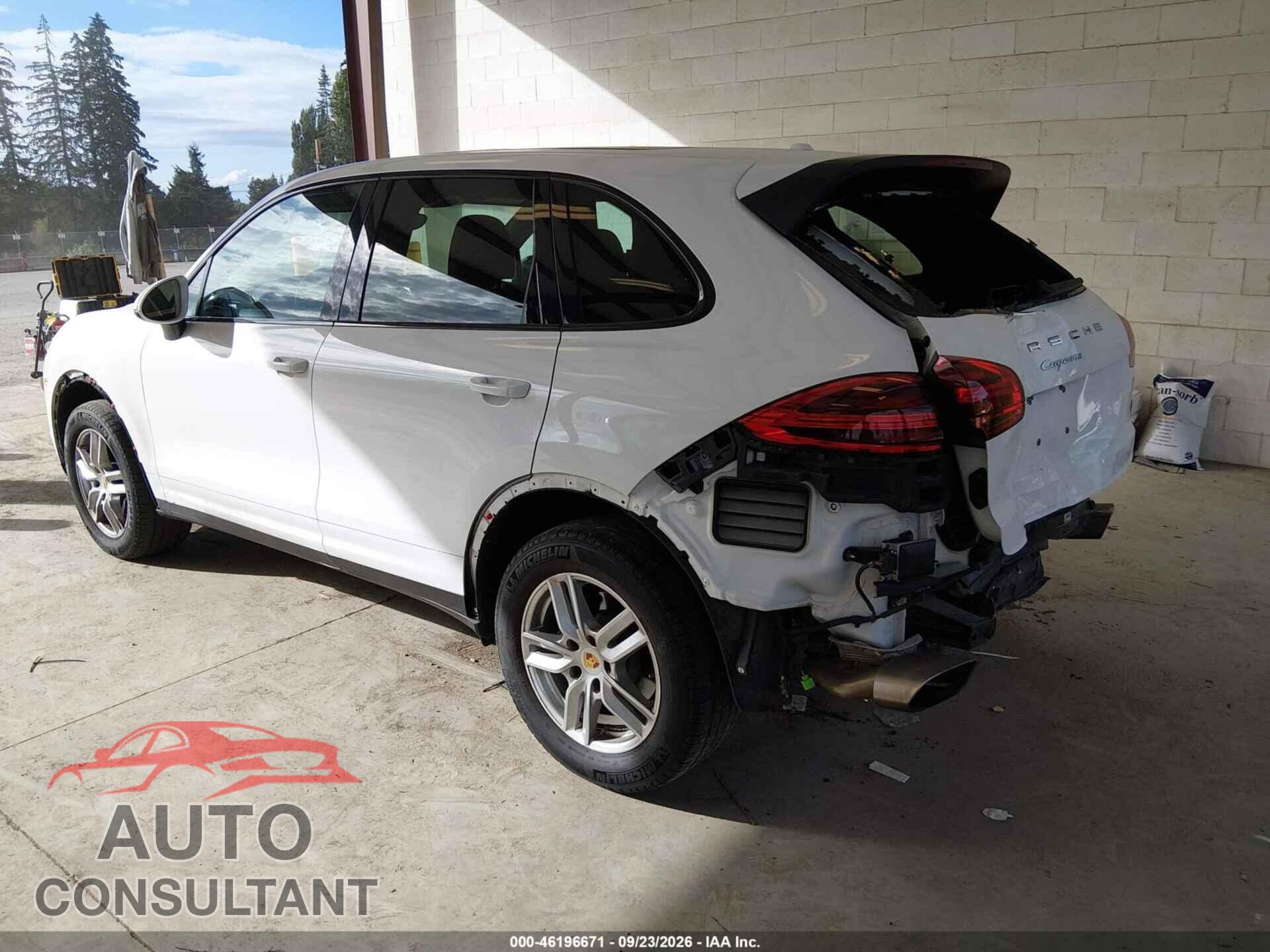 PORSCHE CAYENNE 2016 - WP1AA2A29GLA06299