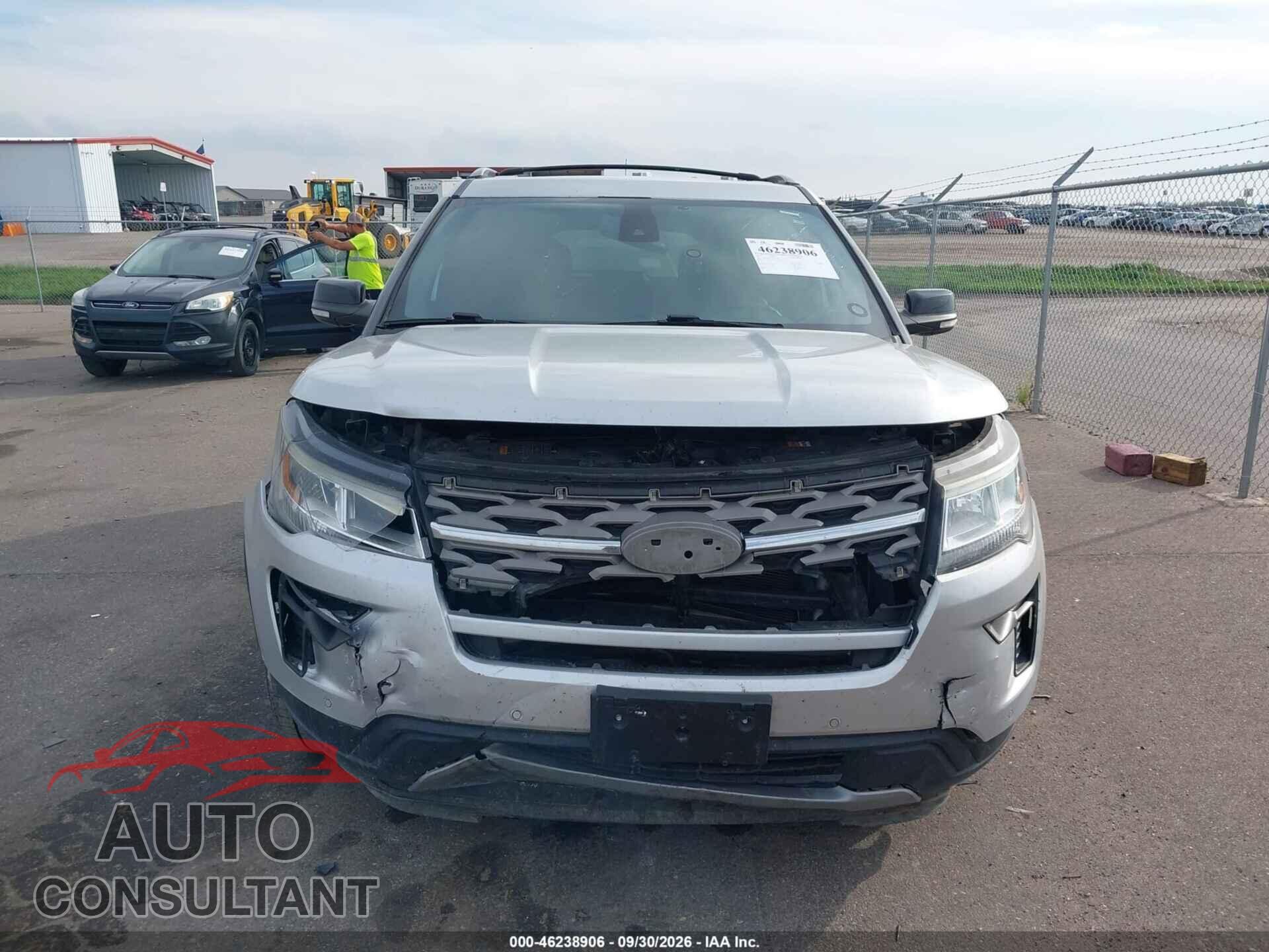 FORD EXPLORER 2018 - 1FM5K7D86JGB39577