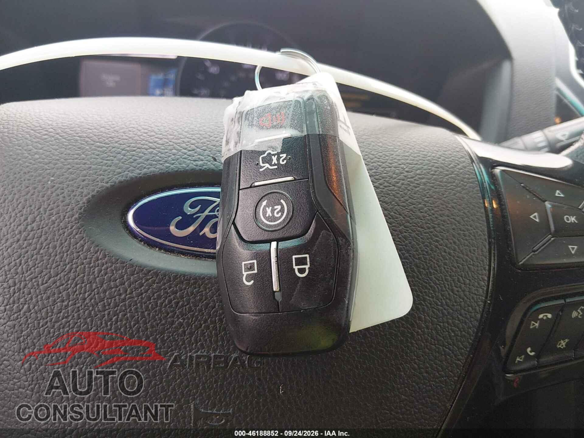 FORD EXPLORER 2017 - 1FM5K8D85HGD18547