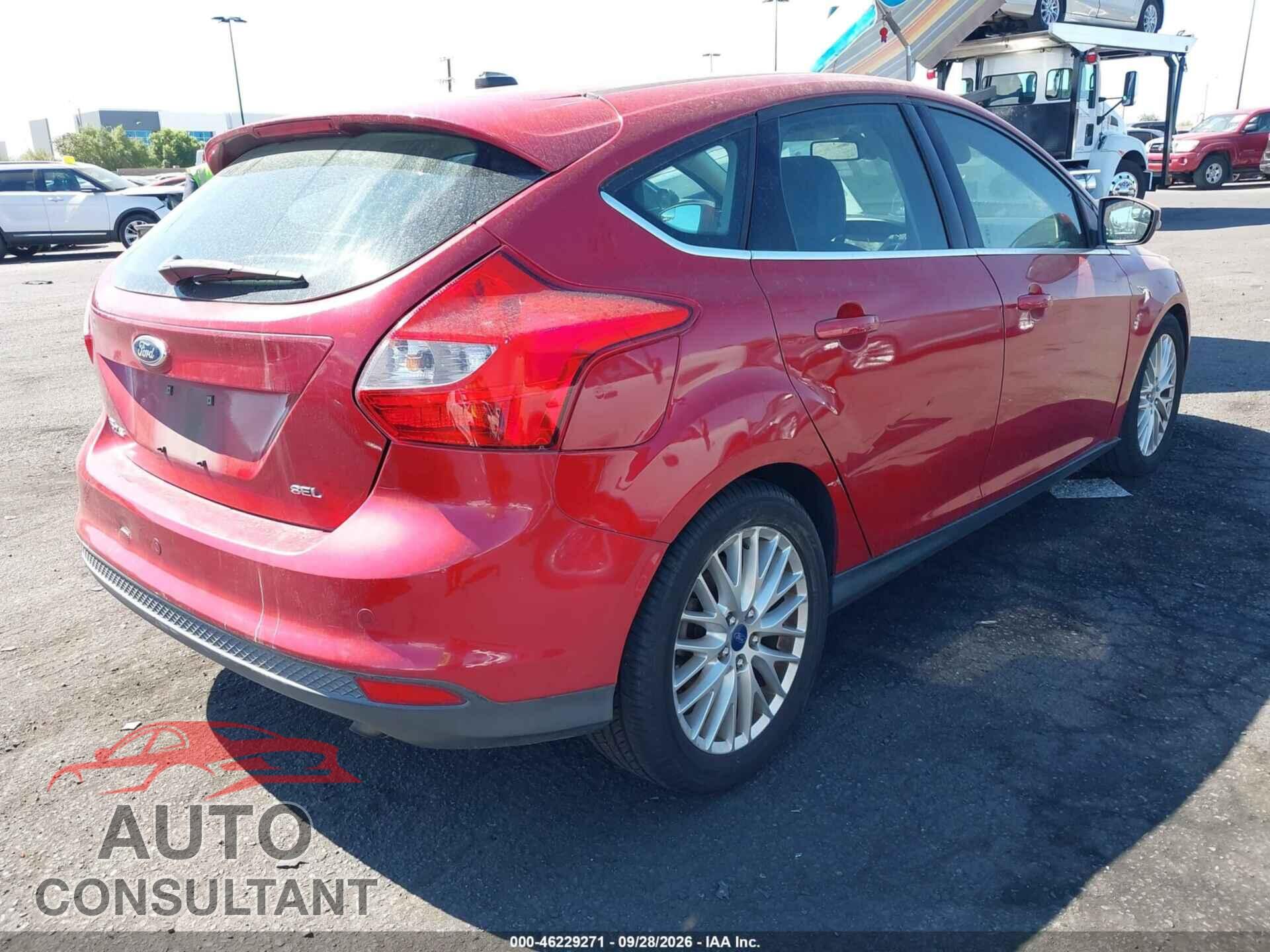 FORD FOCUS 2012 - 1FAHP3M20CL415744
