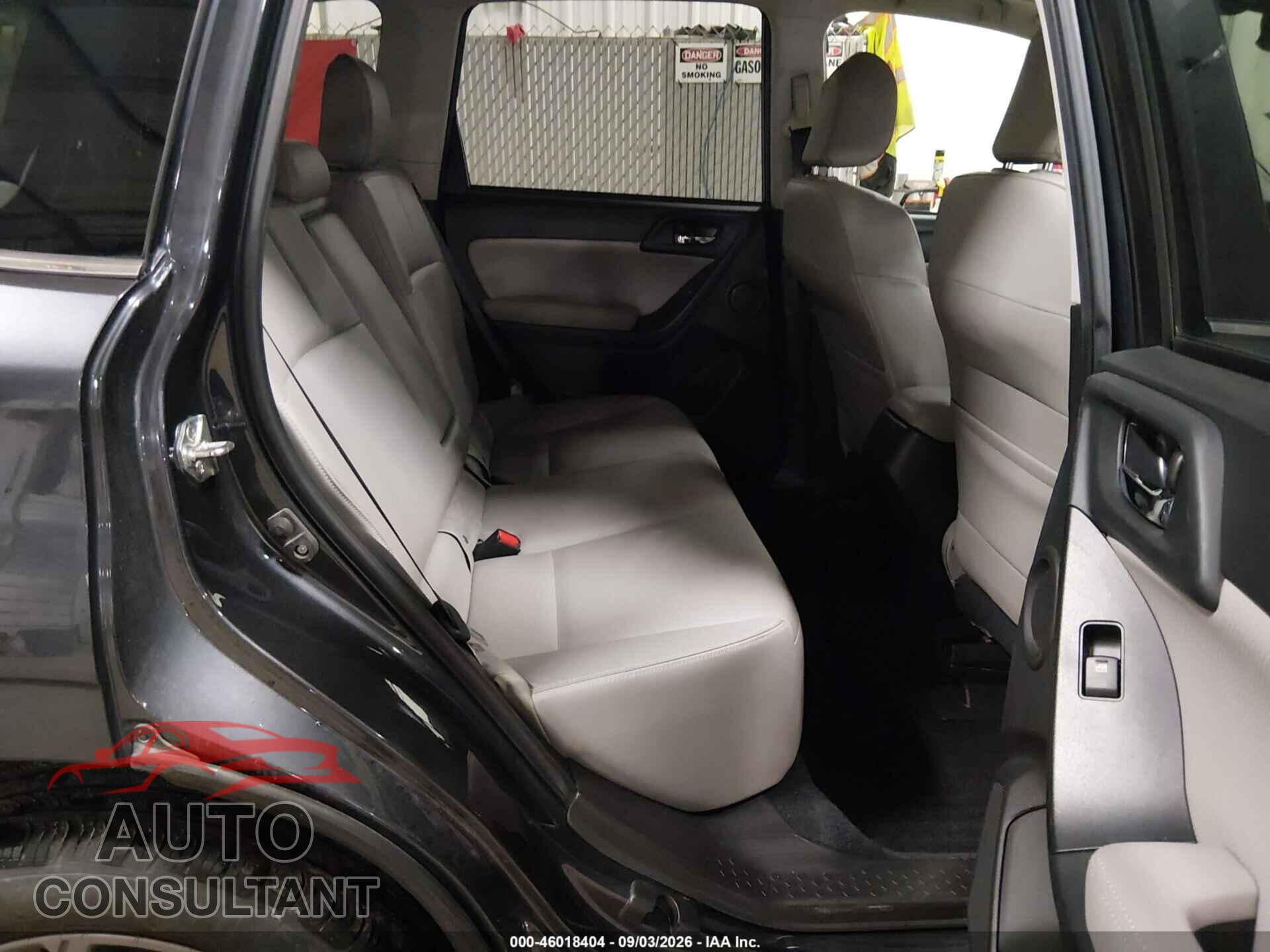 SUBARU FORESTER 2015 - JF2SJAUC2FH504237