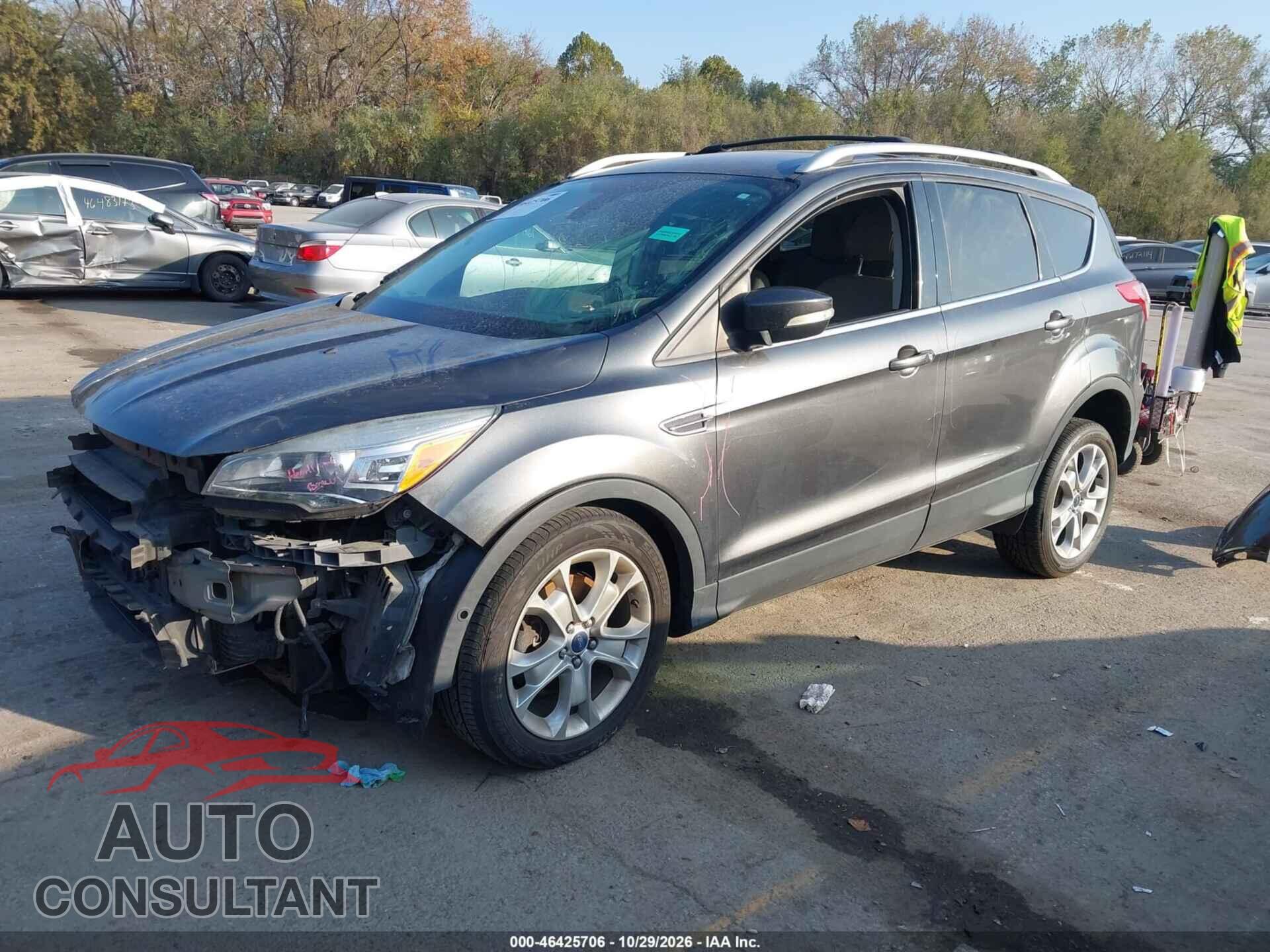 FORD ESCAPE 2015 - 1FMCU9J97FUB27604