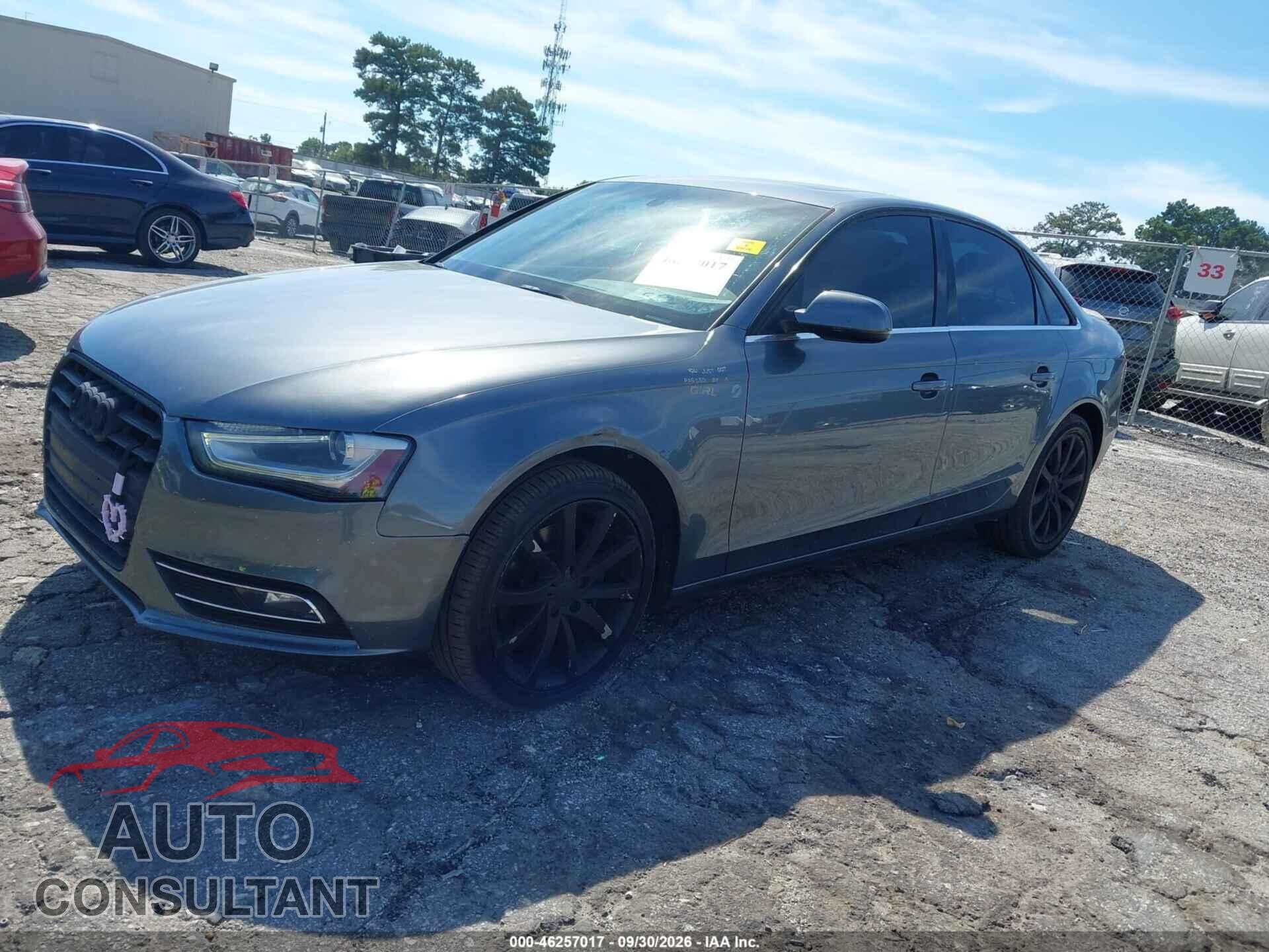 AUDI A4 2013 - WAUEFAFL0DN010433