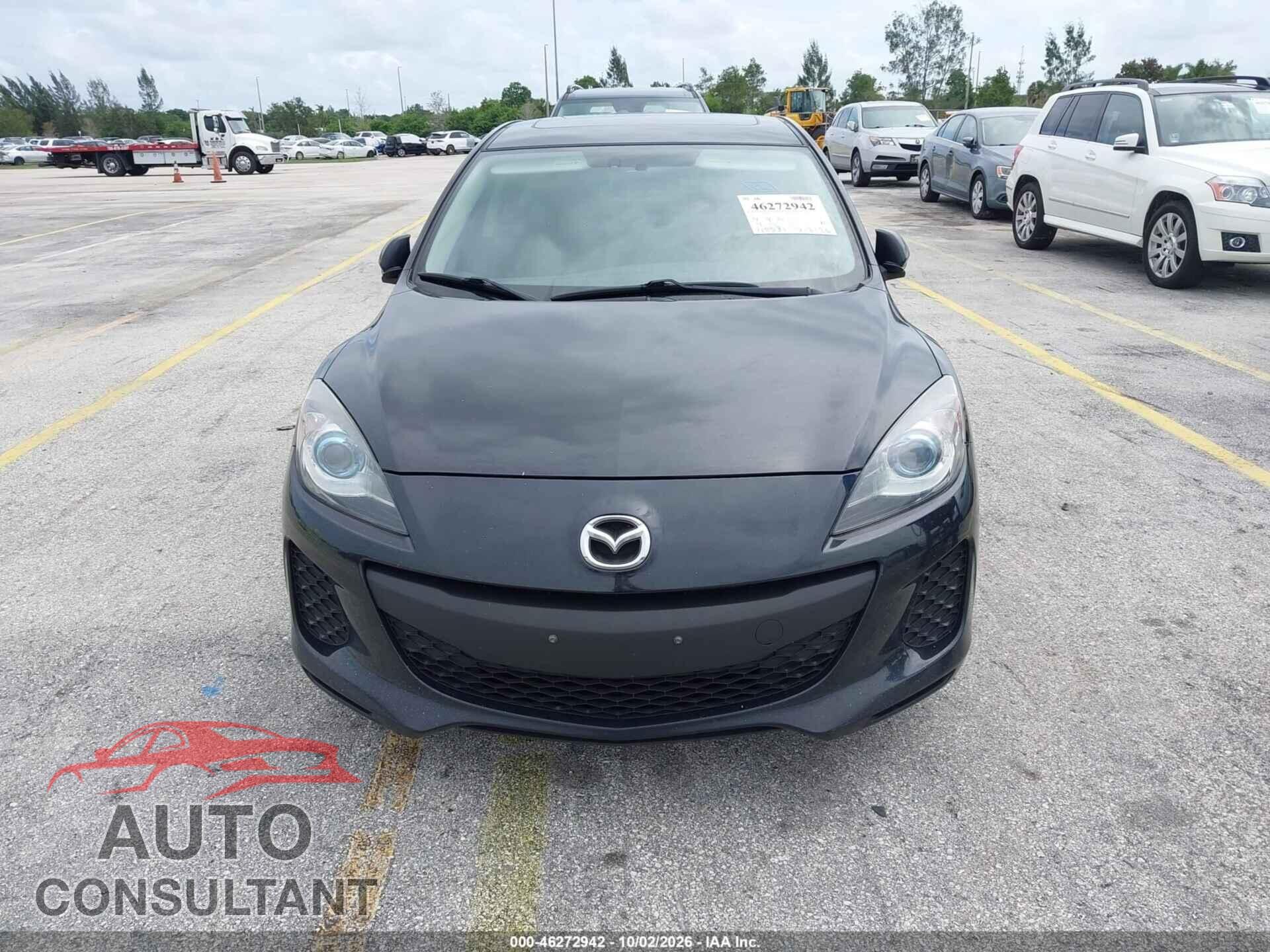 MAZDA MAZDA3 2012 - JM1BL1W76C1535925