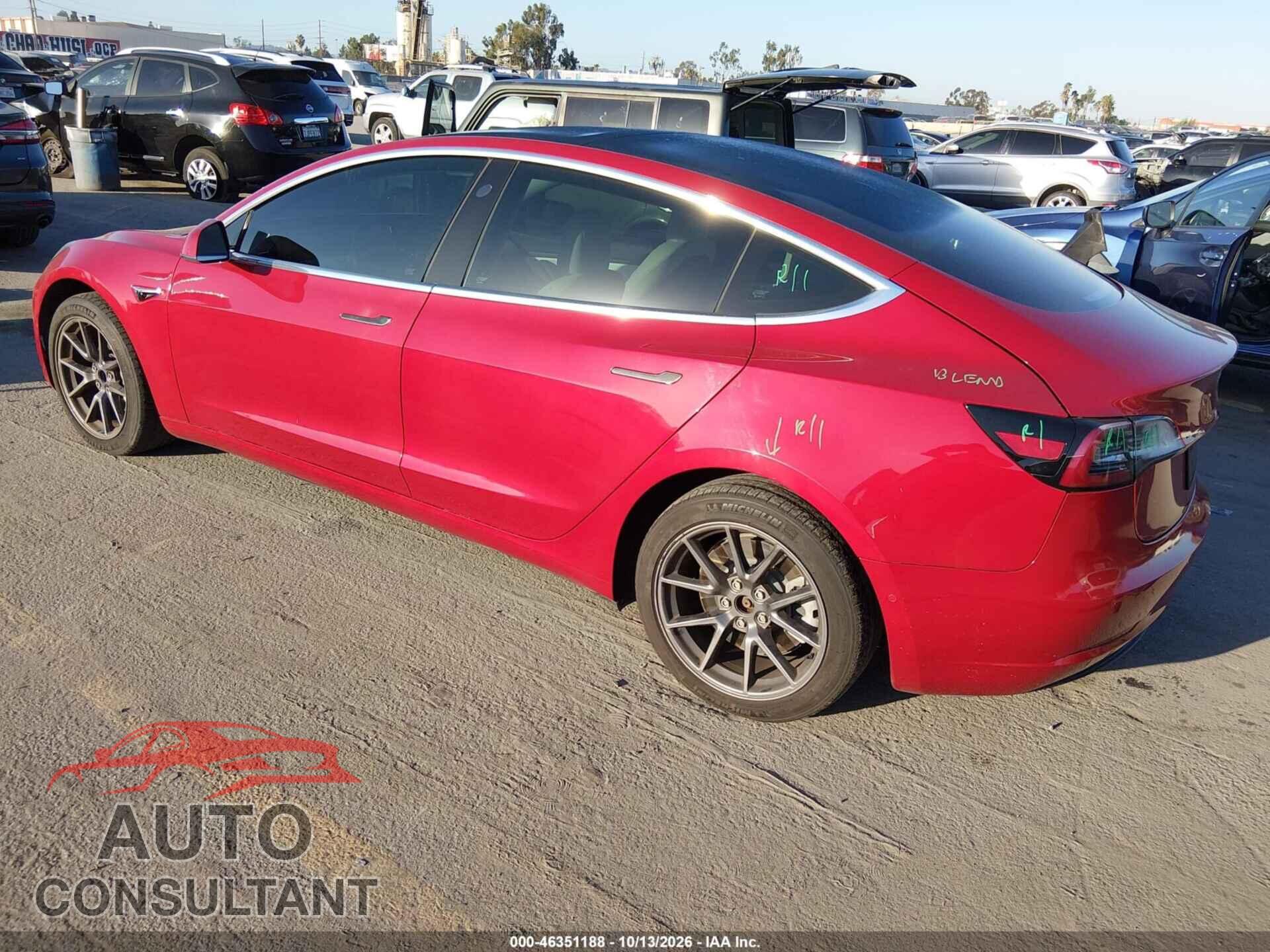 TESLA MODEL 3 2019 - 5YJ3E1EA7KF444759