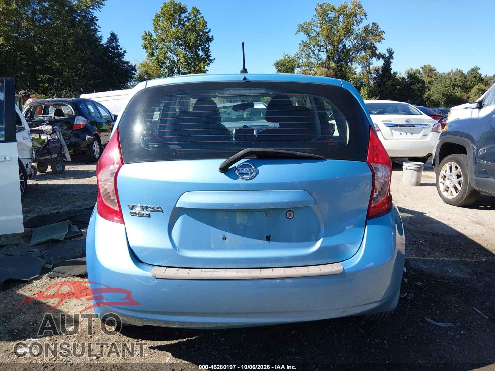 NISSAN VERSA NOTE 2015 - 3N1CE2CP0FL442603