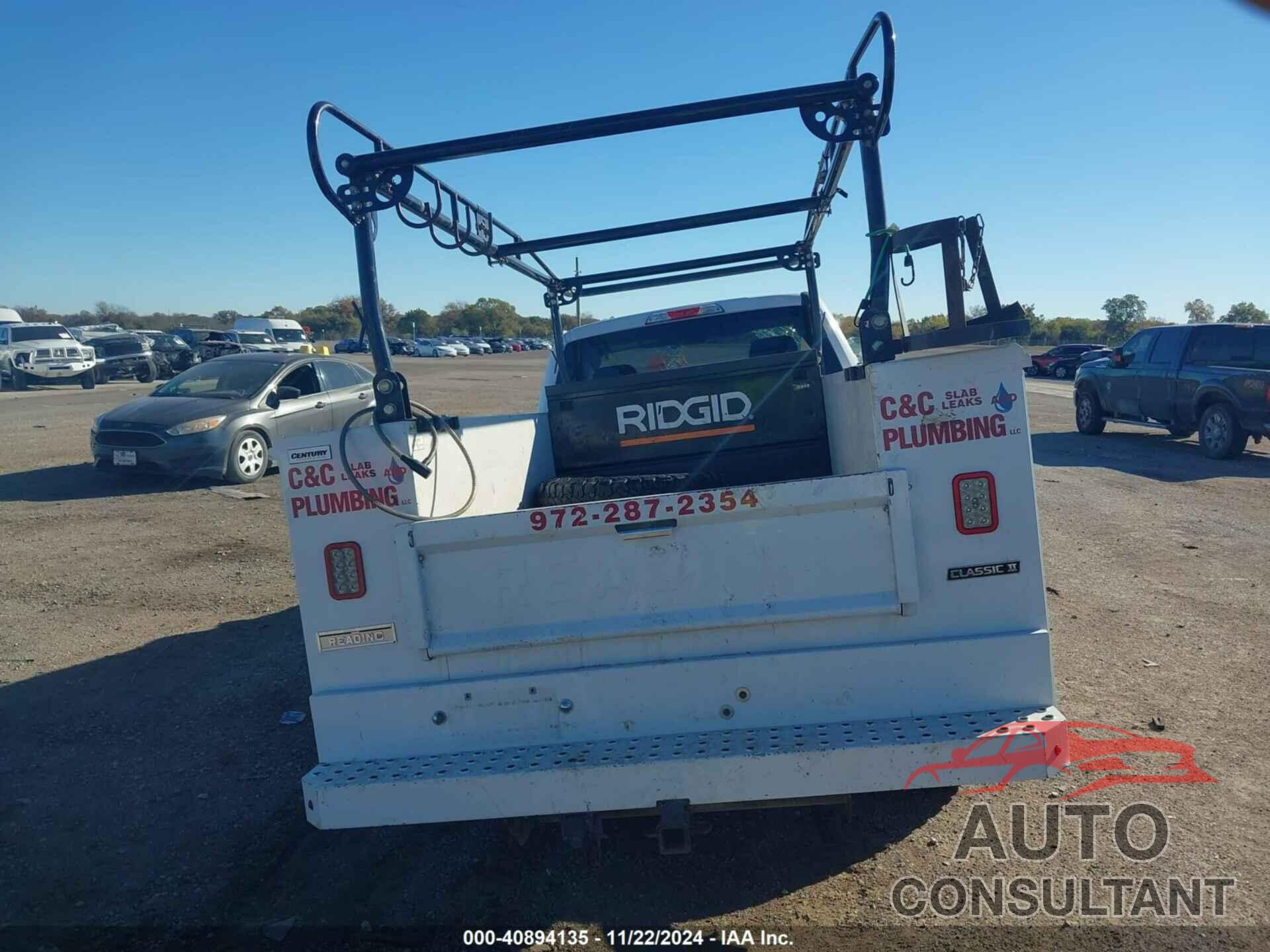 FORD F-350 CHASSIS 2019 - 1FDRF3E67KEC35646