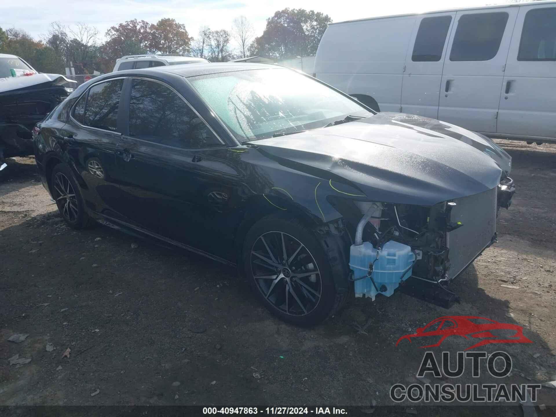 TOYOTA CAMRY 2023 - 4T1G11AK8PU748222