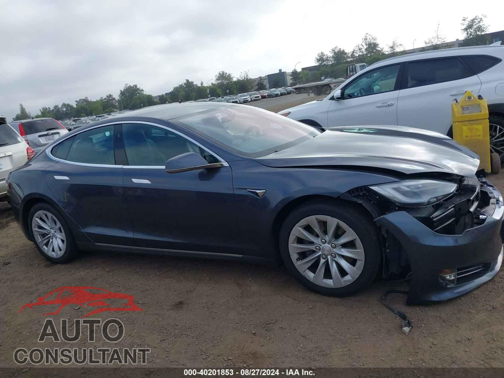 TESLA MODEL S 2017 - 5YJSA1E1XHF179481