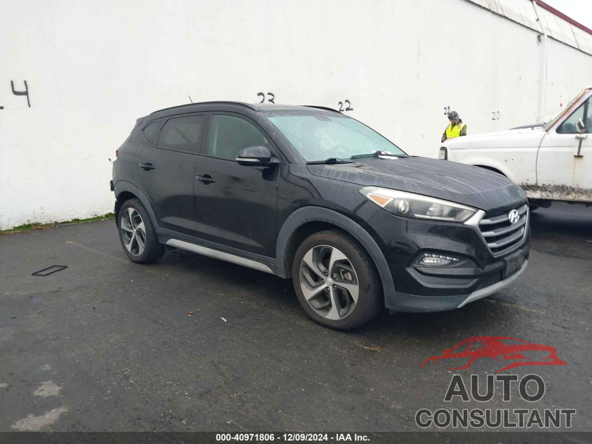 HYUNDAI TUCSON 2017 - KM8J33A26HU559632