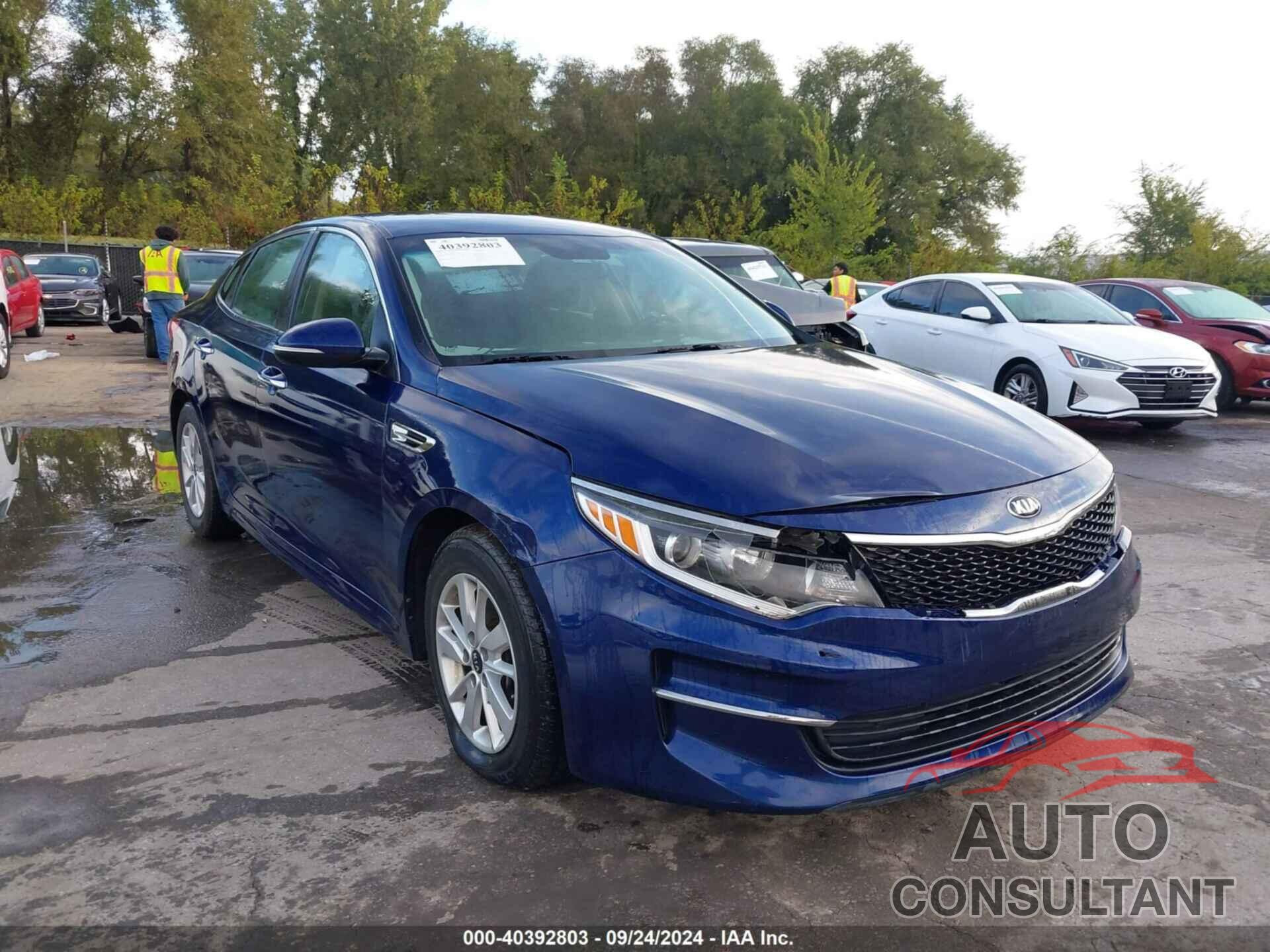 KIA OPTIMA 2017 - 5XXGT4L38HG177845