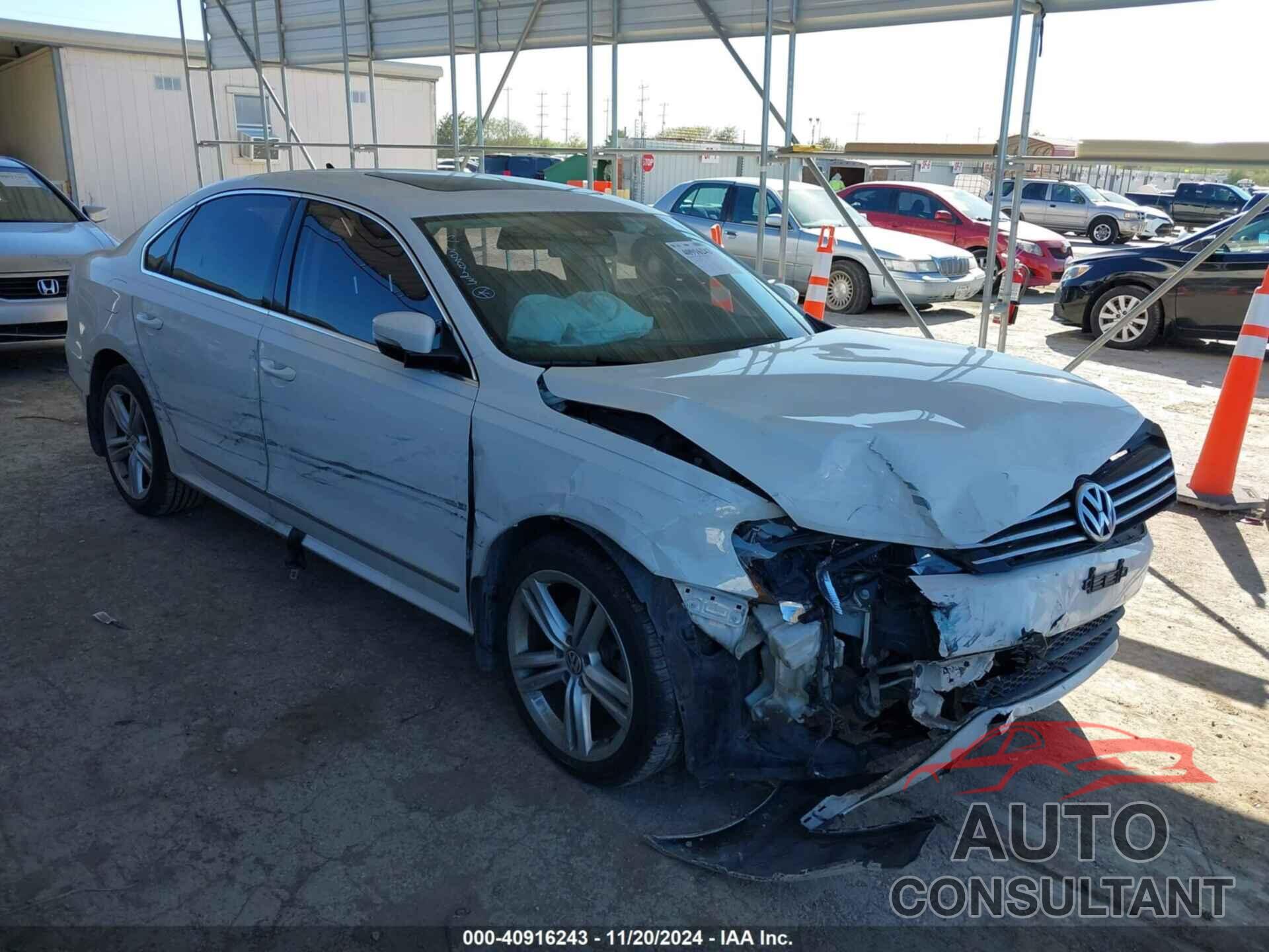 VOLKSWAGEN PASSAT 2015 - 1VWBS7A30FC023643