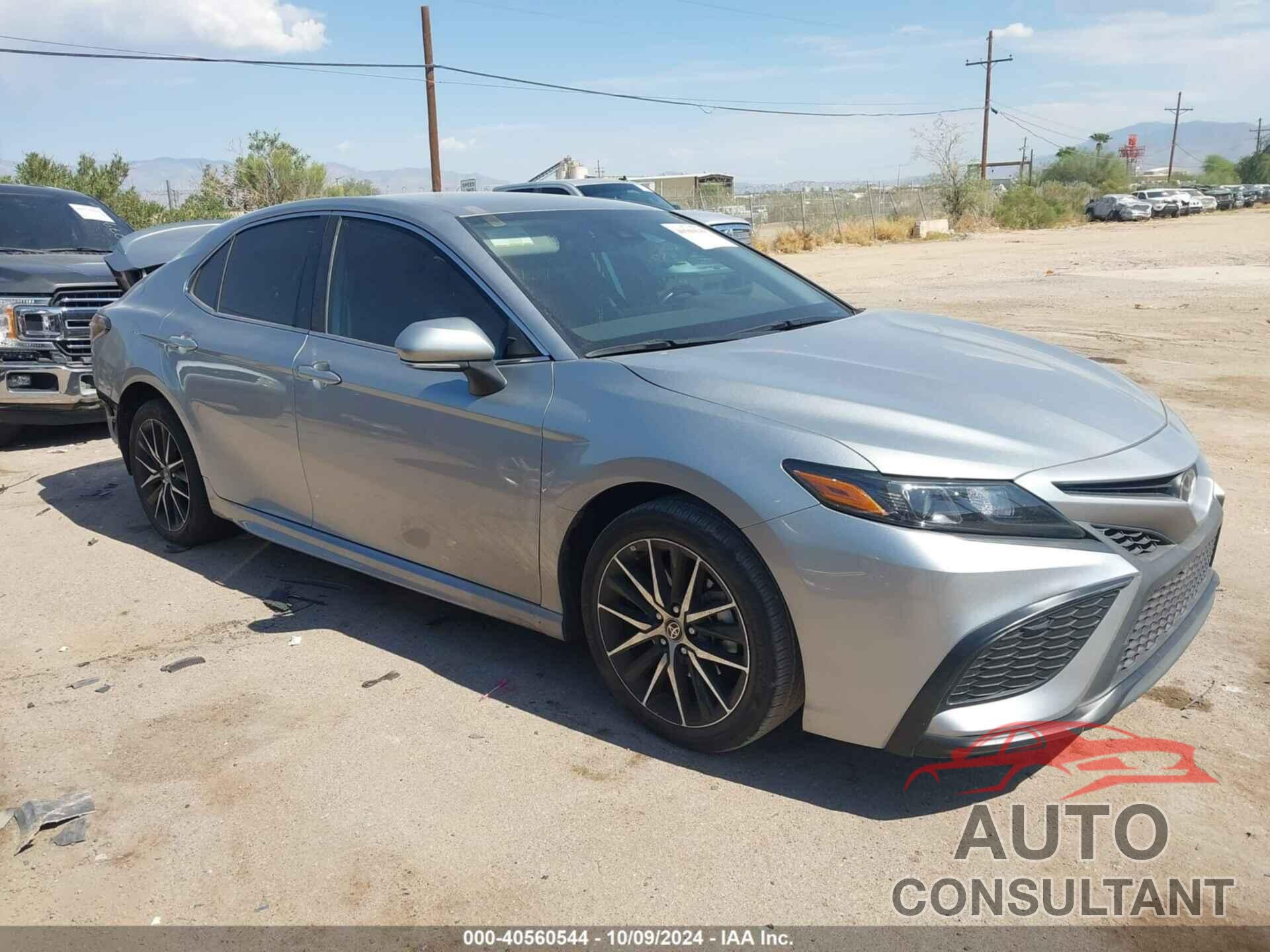 TOYOTA CAMRY 2023 - 4T1G11AKXPU815399
