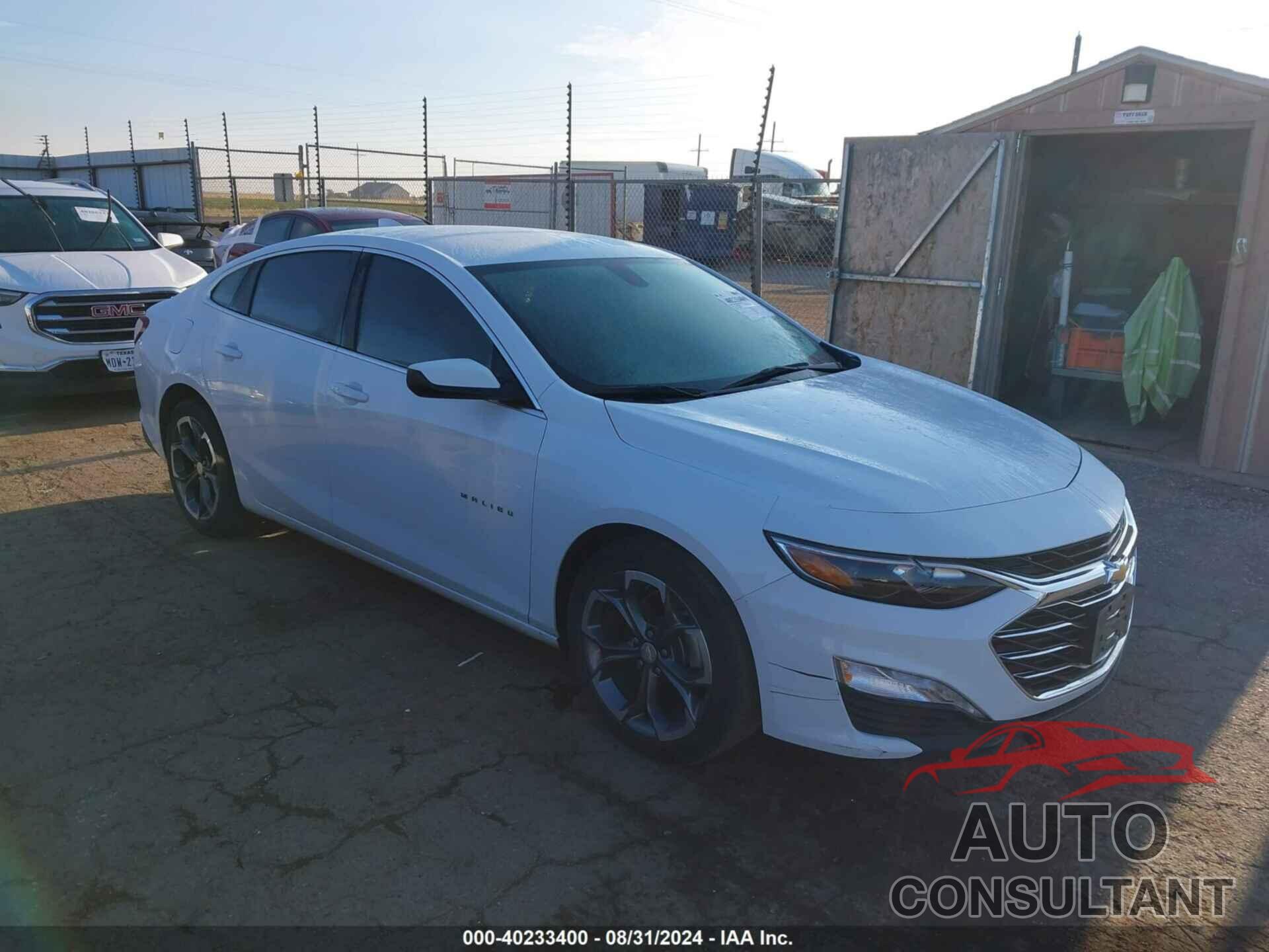 CHEVROLET MALIBU 2022 - 1G1ZD5ST2NF120444