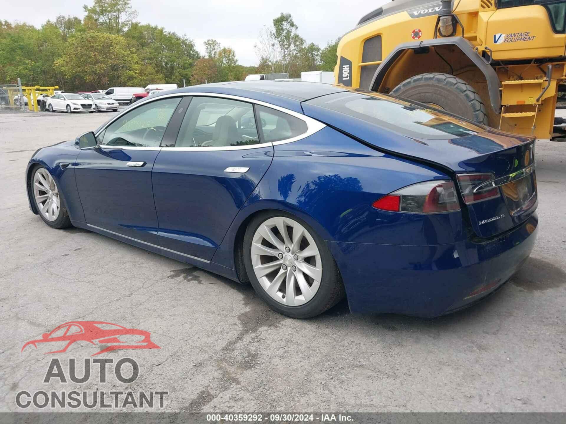 TESLA MODEL S 2017 - 5YJSA1E26HF205566