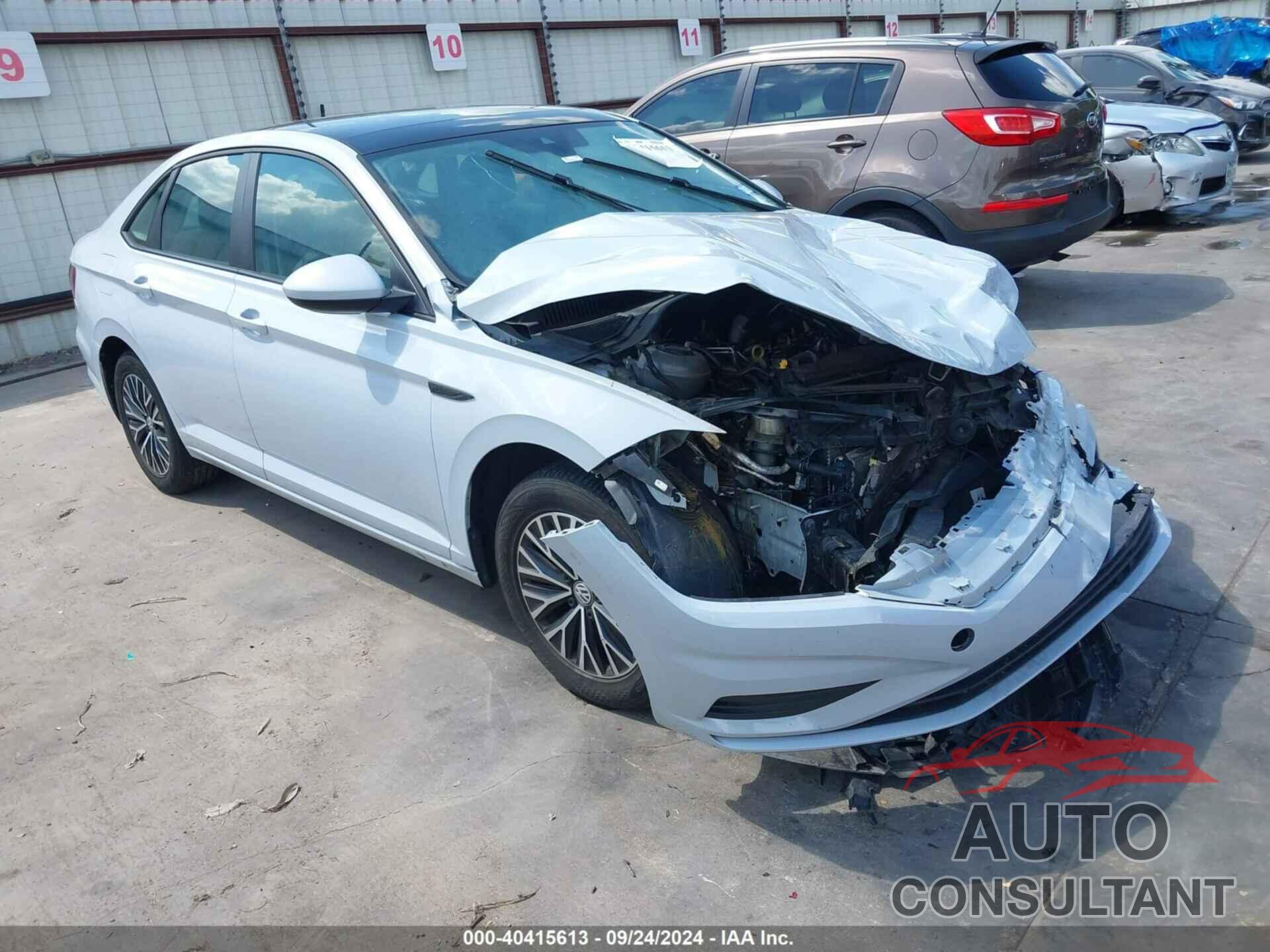 VOLKSWAGEN JETTA 2019 - 3VWE57BU3KM102048