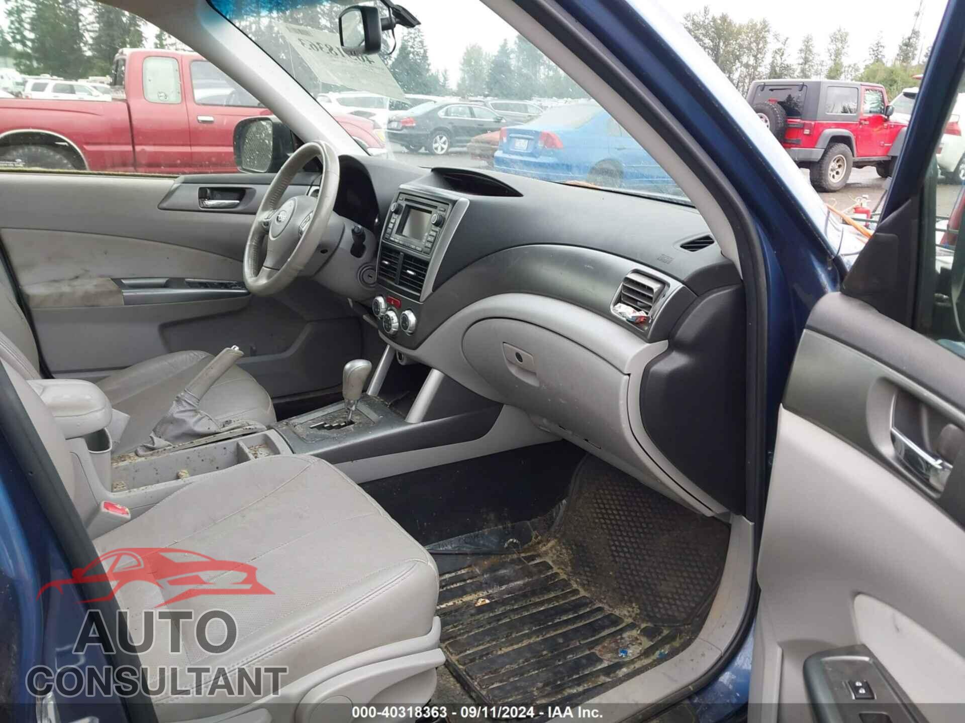SUBARU FORESTER 2013 - JF2SHAEC5DH415897