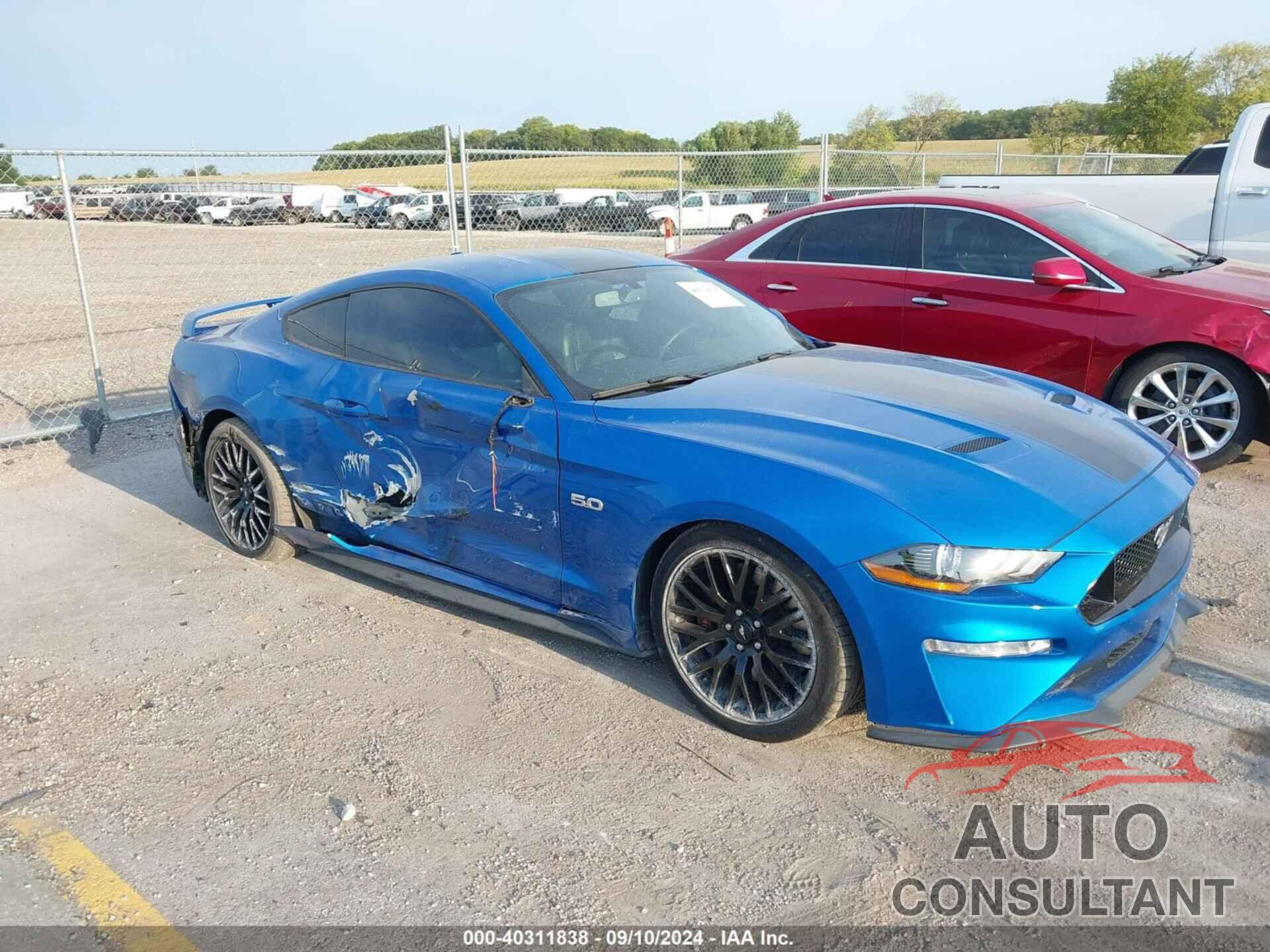 FORD MUSTANG 2019 - 1FA6P8CF9K5152388