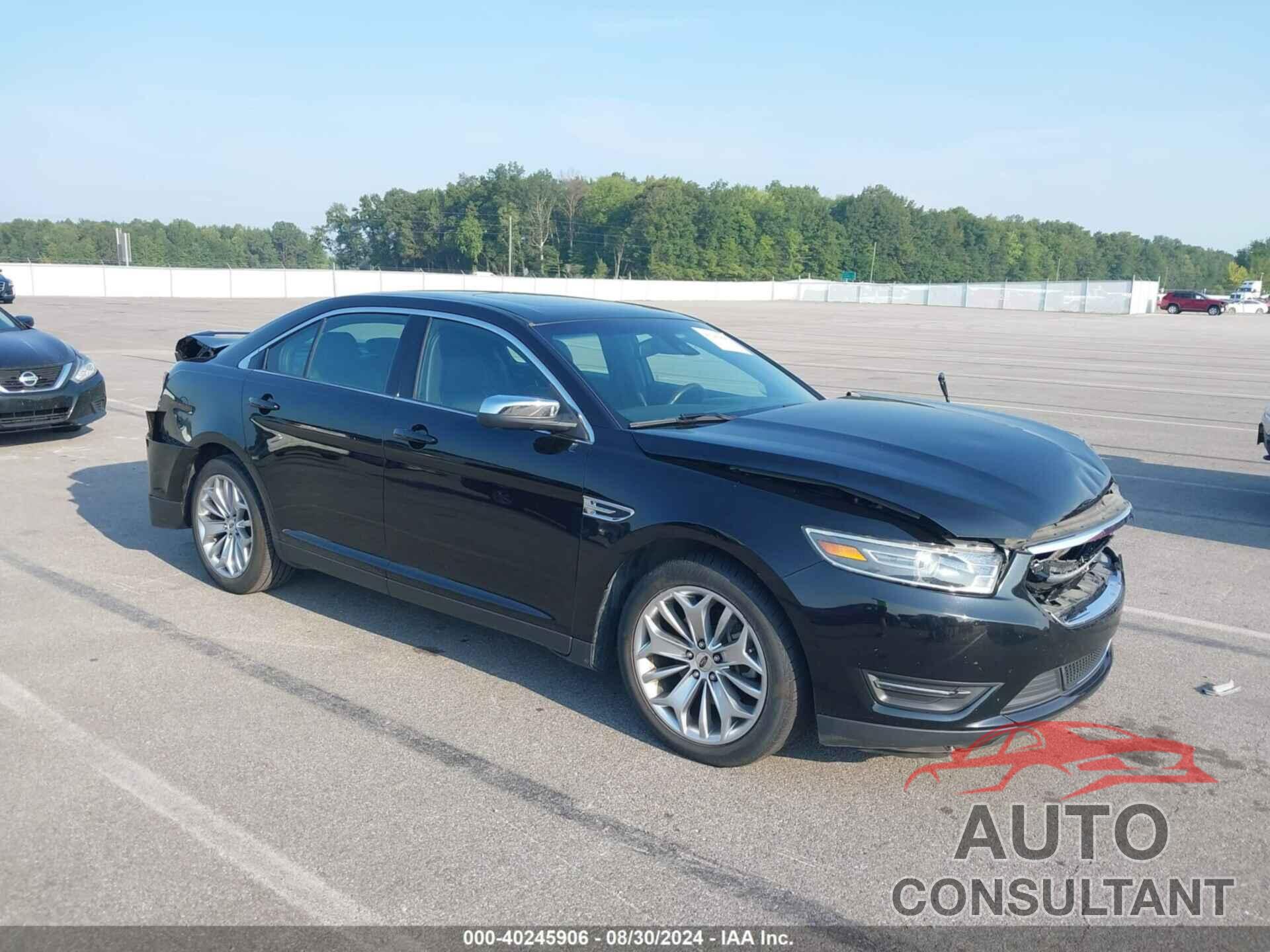 FORD TAURUS 2018 - 1FAHP2F89JG114956