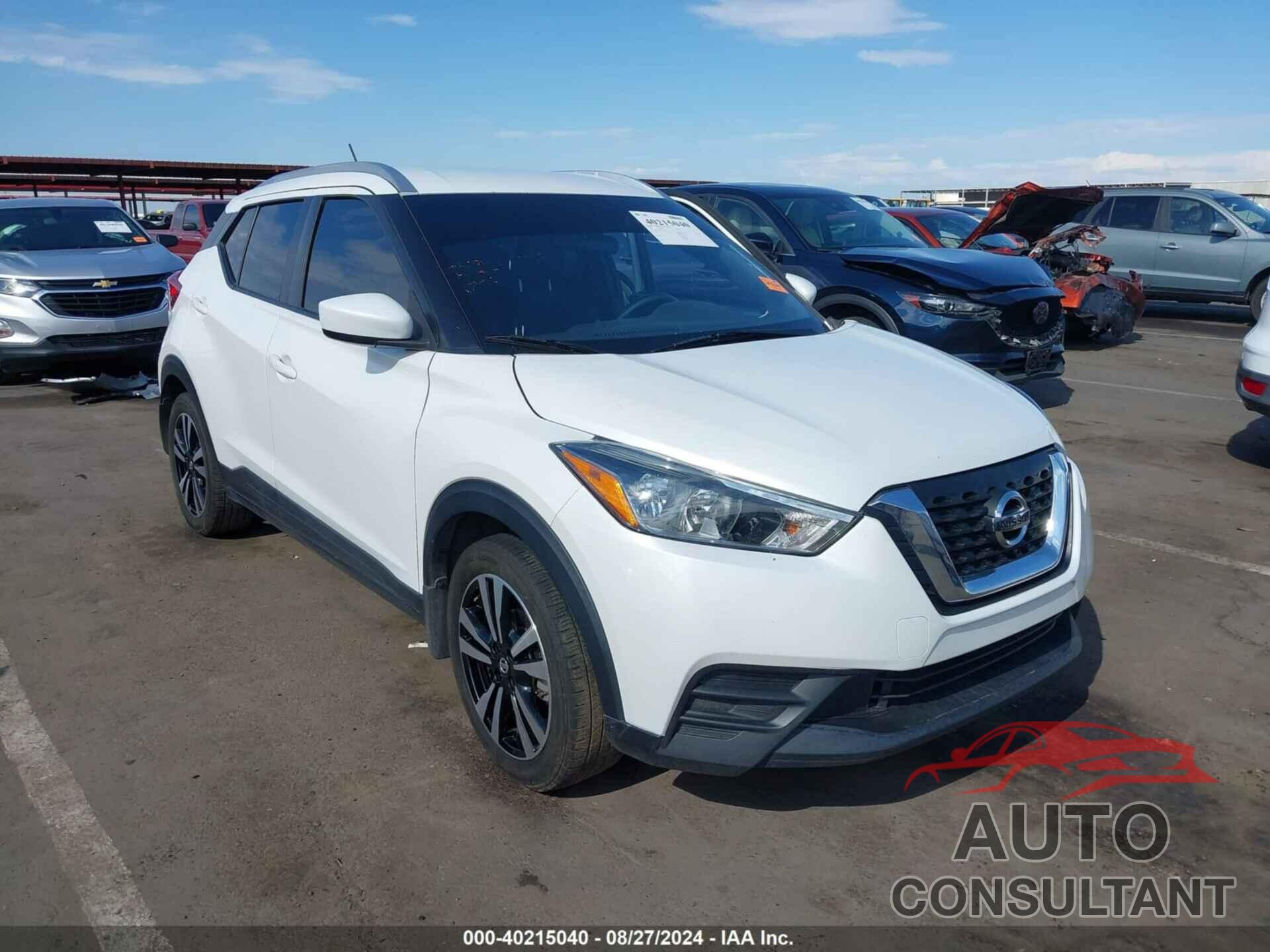 NISSAN KICKS 2018 - 3N1CP5CU2JL518137