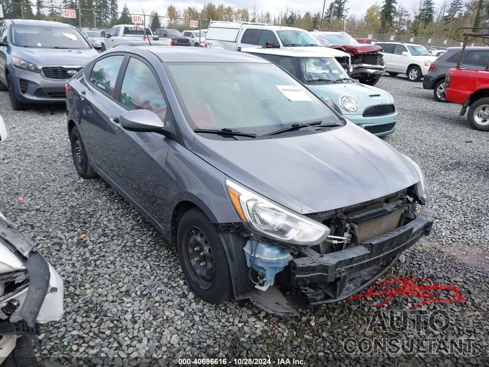 HYUNDAI ACCENT 2017 - KMHCT4AE6HU293148