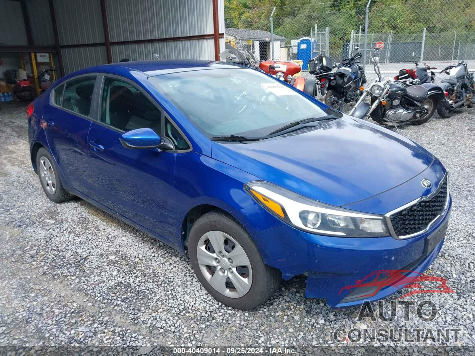 KIA FORTE 2017 - 3KPFK4A72HE015528