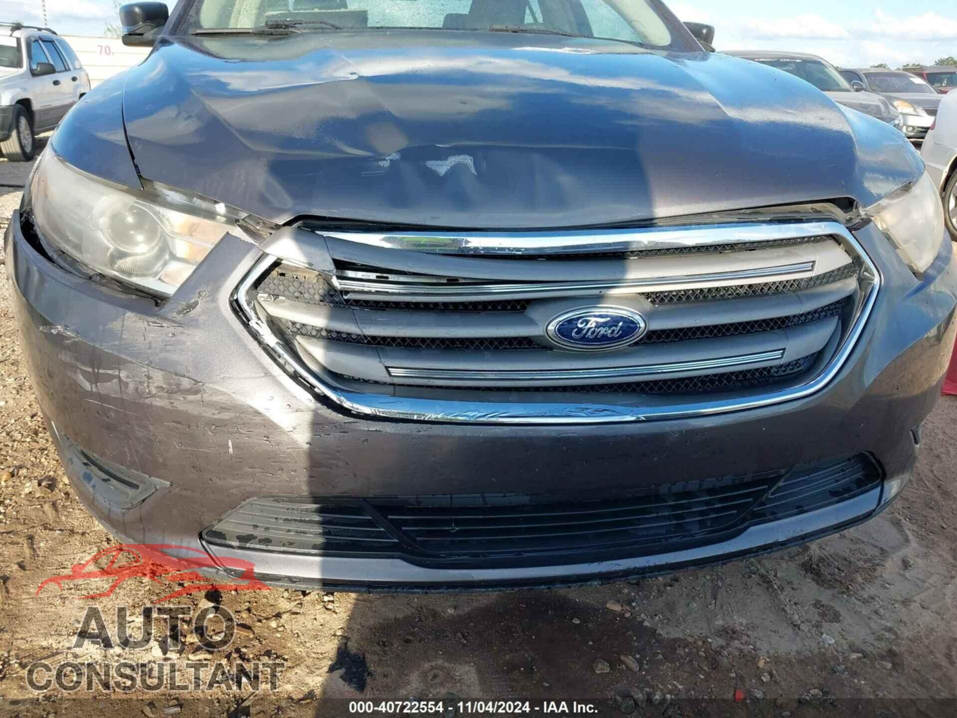 FORD TAURUS 2013 - 1FAHP2D82DG200083