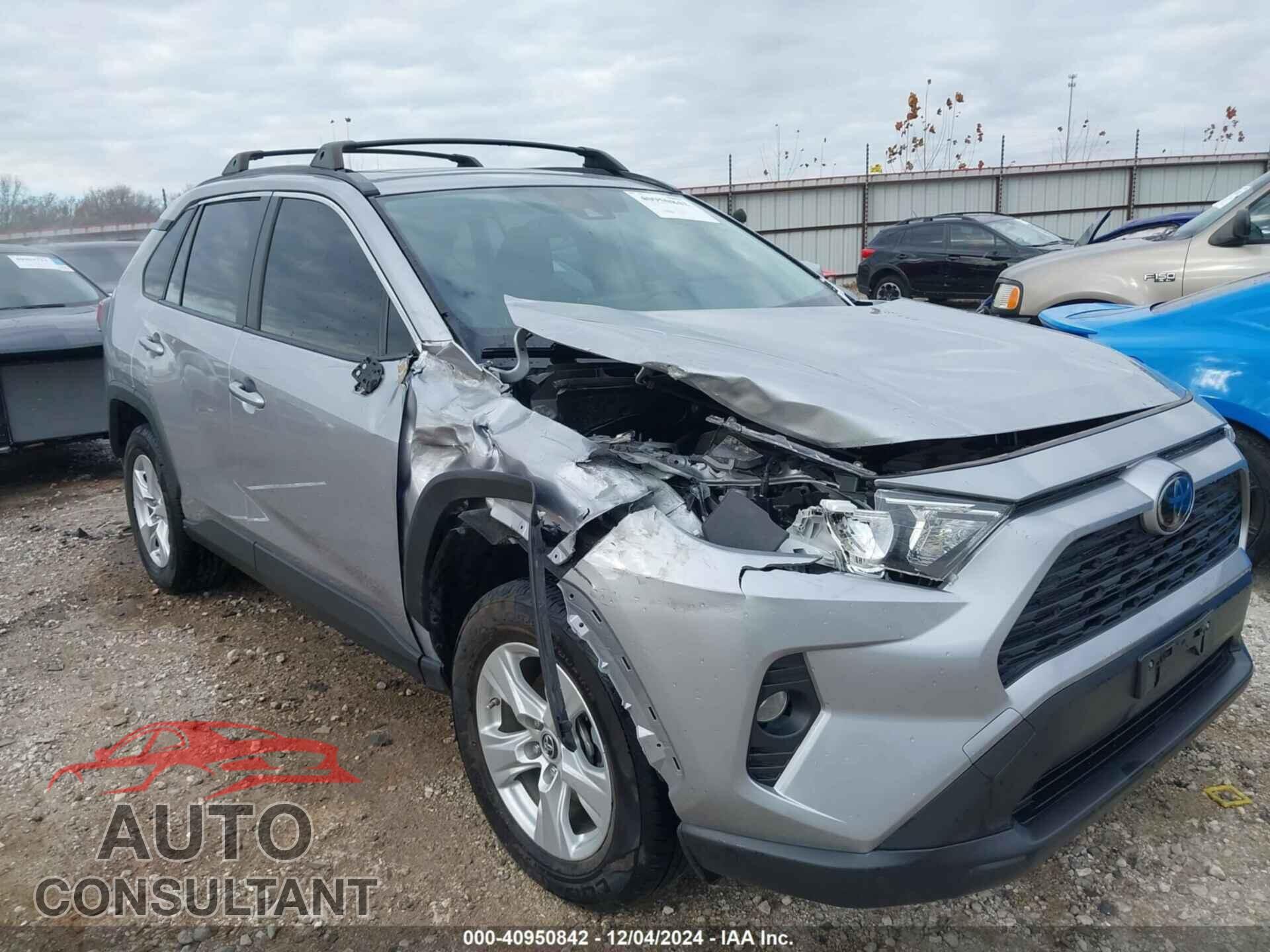 TOYOTA RAV4 2019 - JTMP1RFVXKD016186