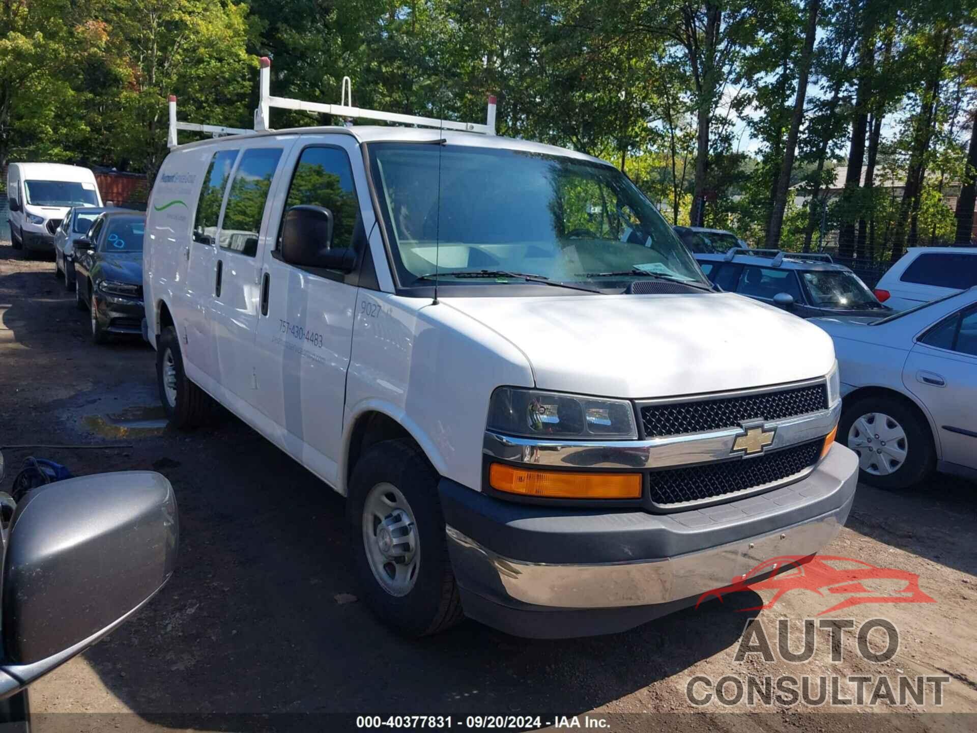 CHEVROLET EXPRESS 2500 2017 - 1GCWGAFF4H1162131