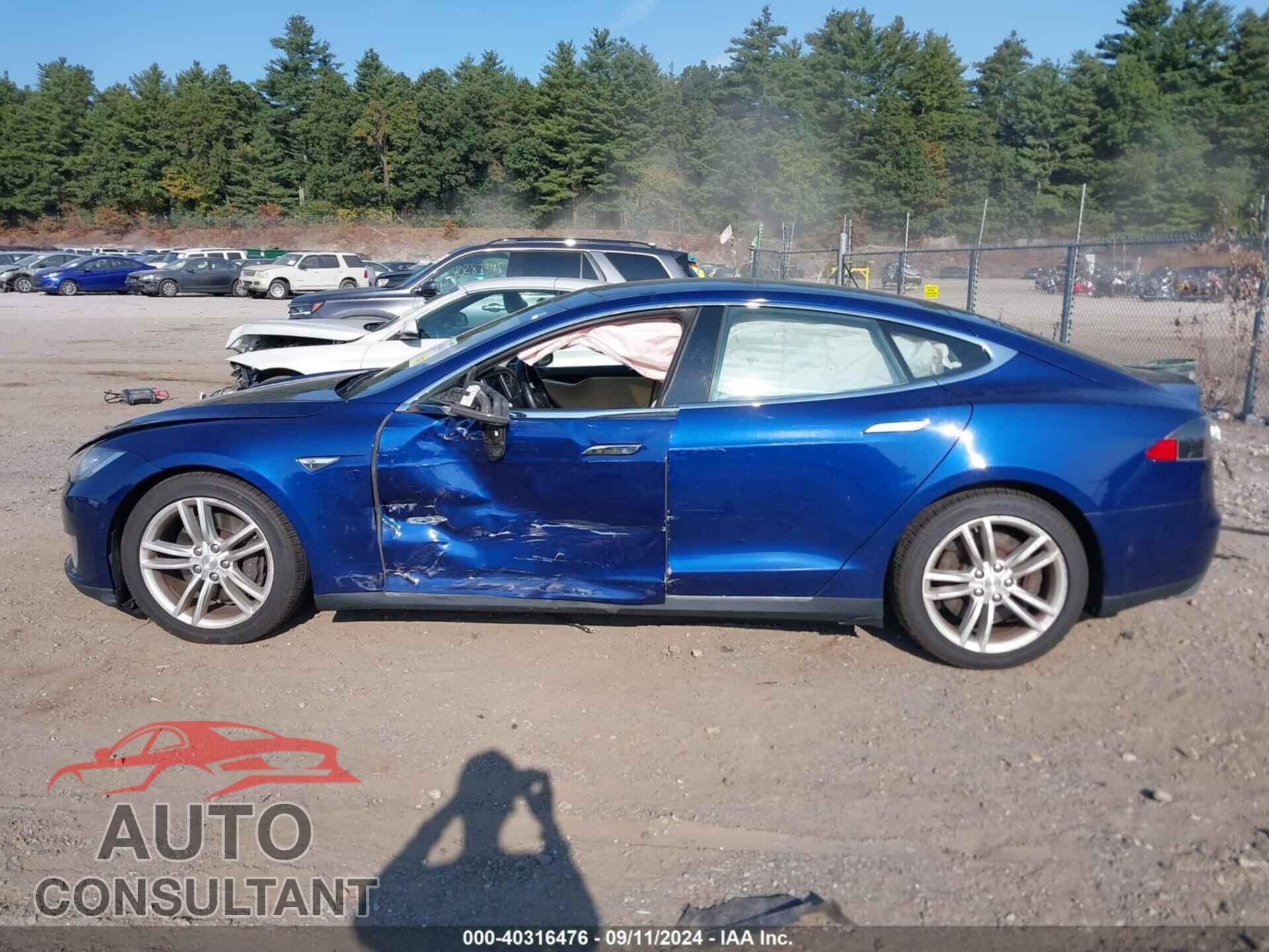 TESLA MODEL S 2016 - 5YJSA1E2XGF127789