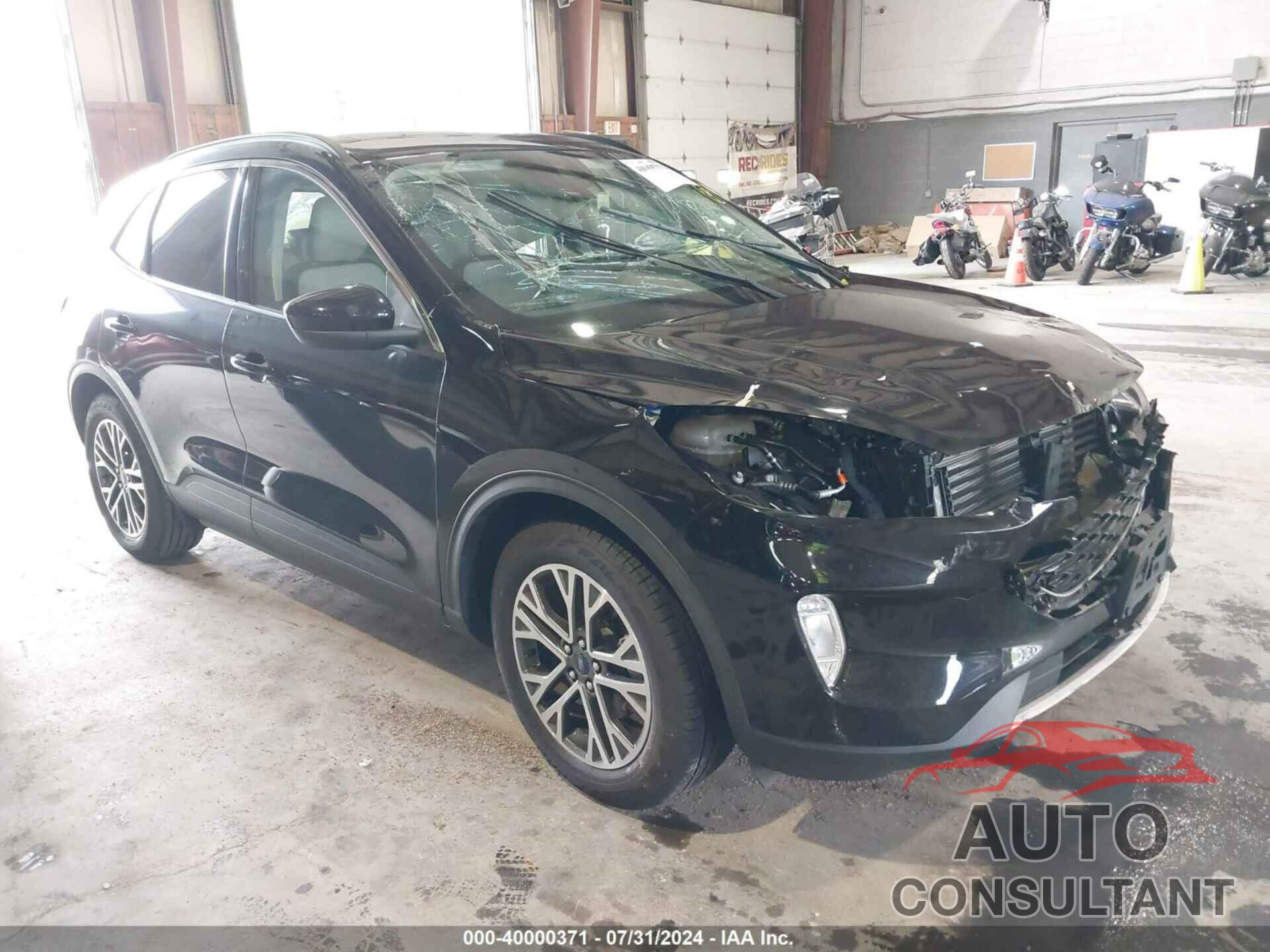 FORD ESCAPE 2020 - 1FMCU0H60LUA91970